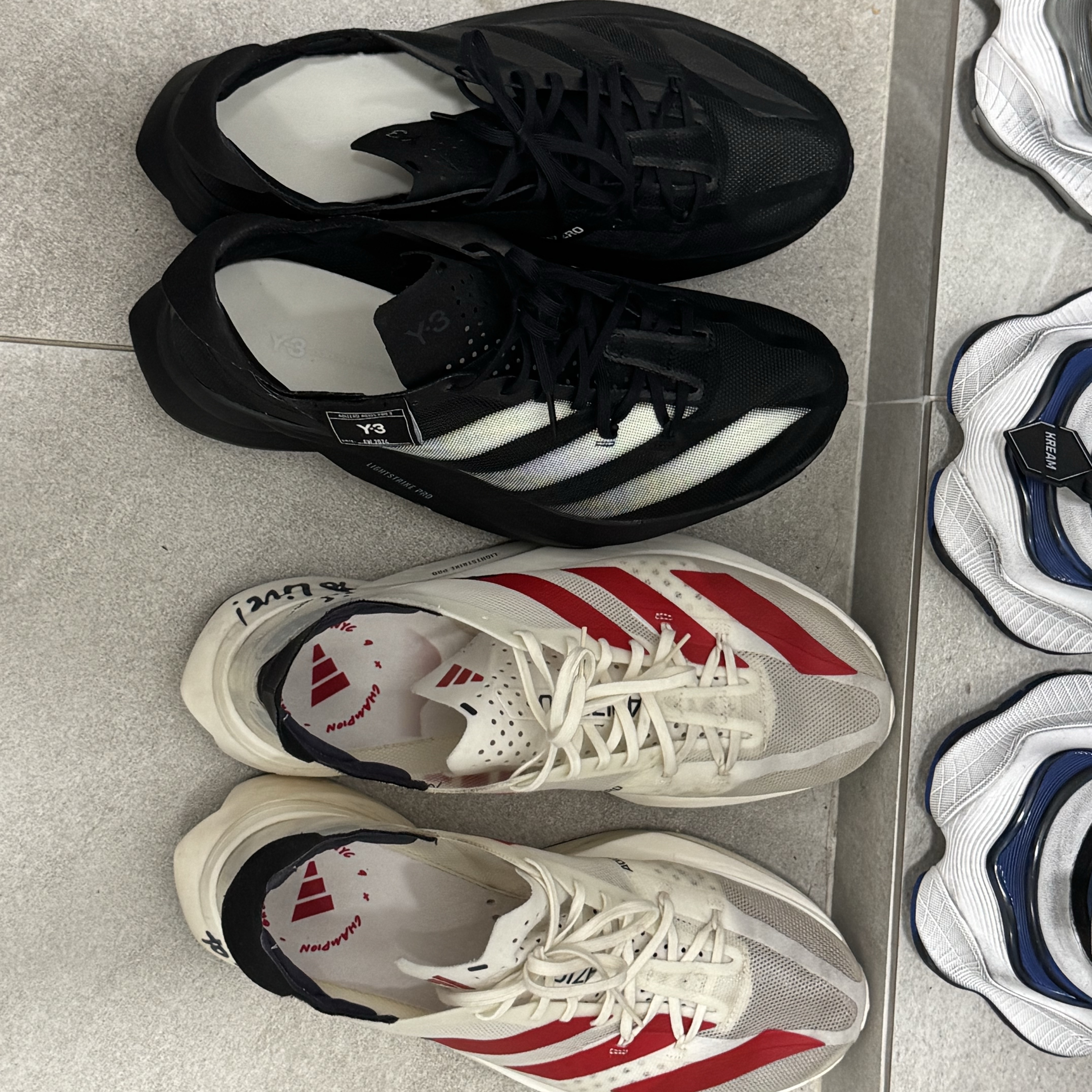 Adidas Adizero Adios Pro 3 Off White Better Scarlet, Y-3 Adios Pro 3.0 Core Black  Off White 착용 스타일 - 2