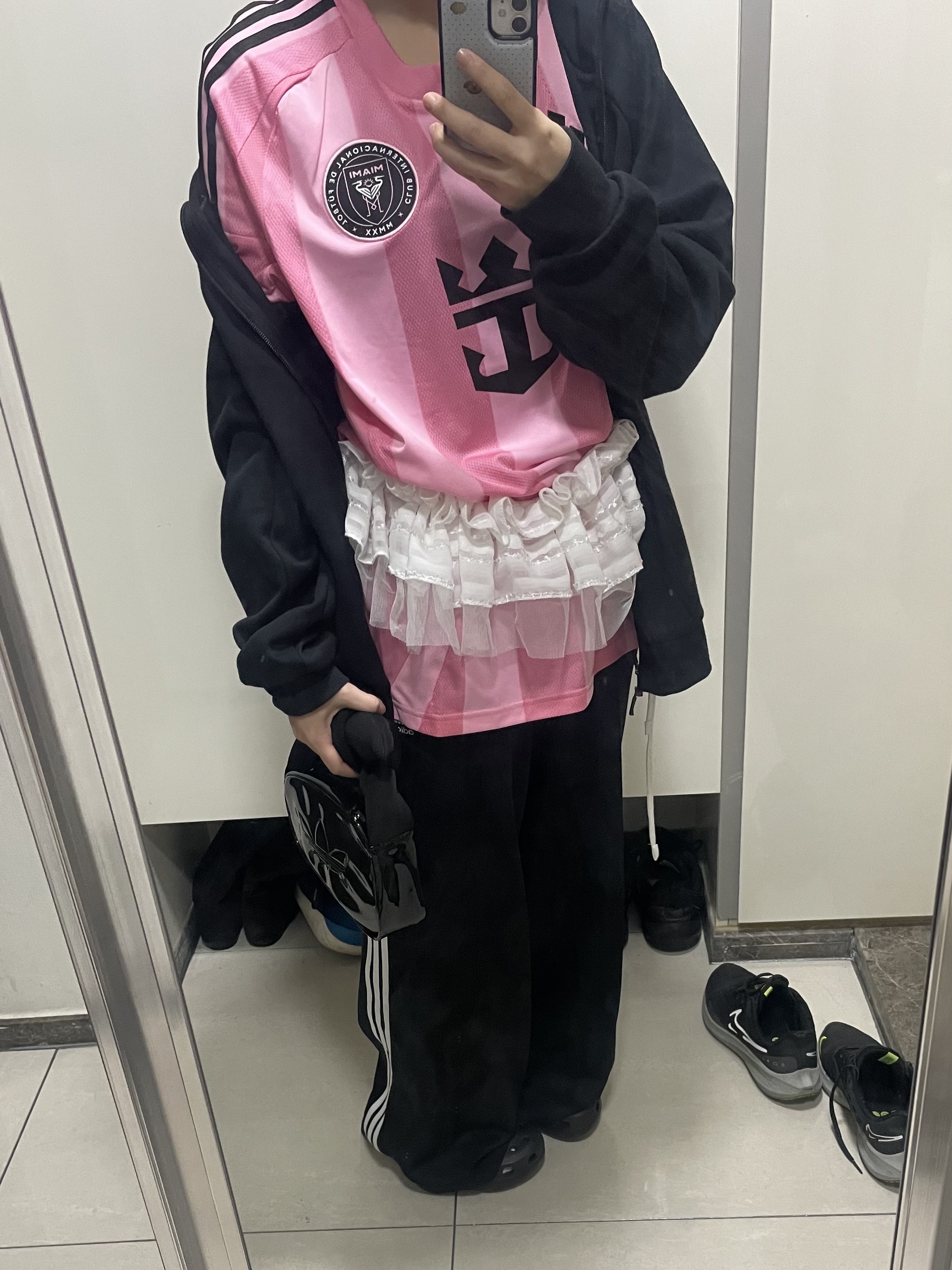 (W) Crocs Classic Platform Clog Black, (W) Adidas Adicolor Classic Wide Leg Pants Black - KR Sizing 착용 스타일 - 1