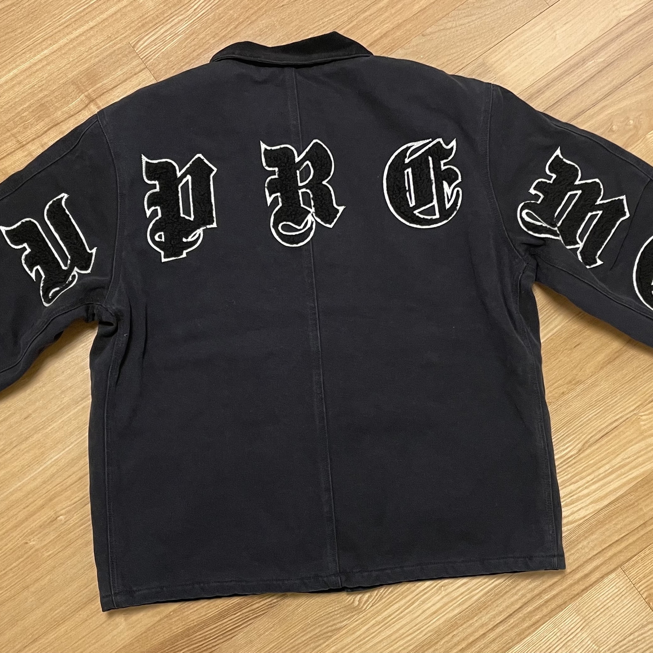 Supreme Old English Canvas Work Jacket Black - 25SS 착용 스타일 - 1