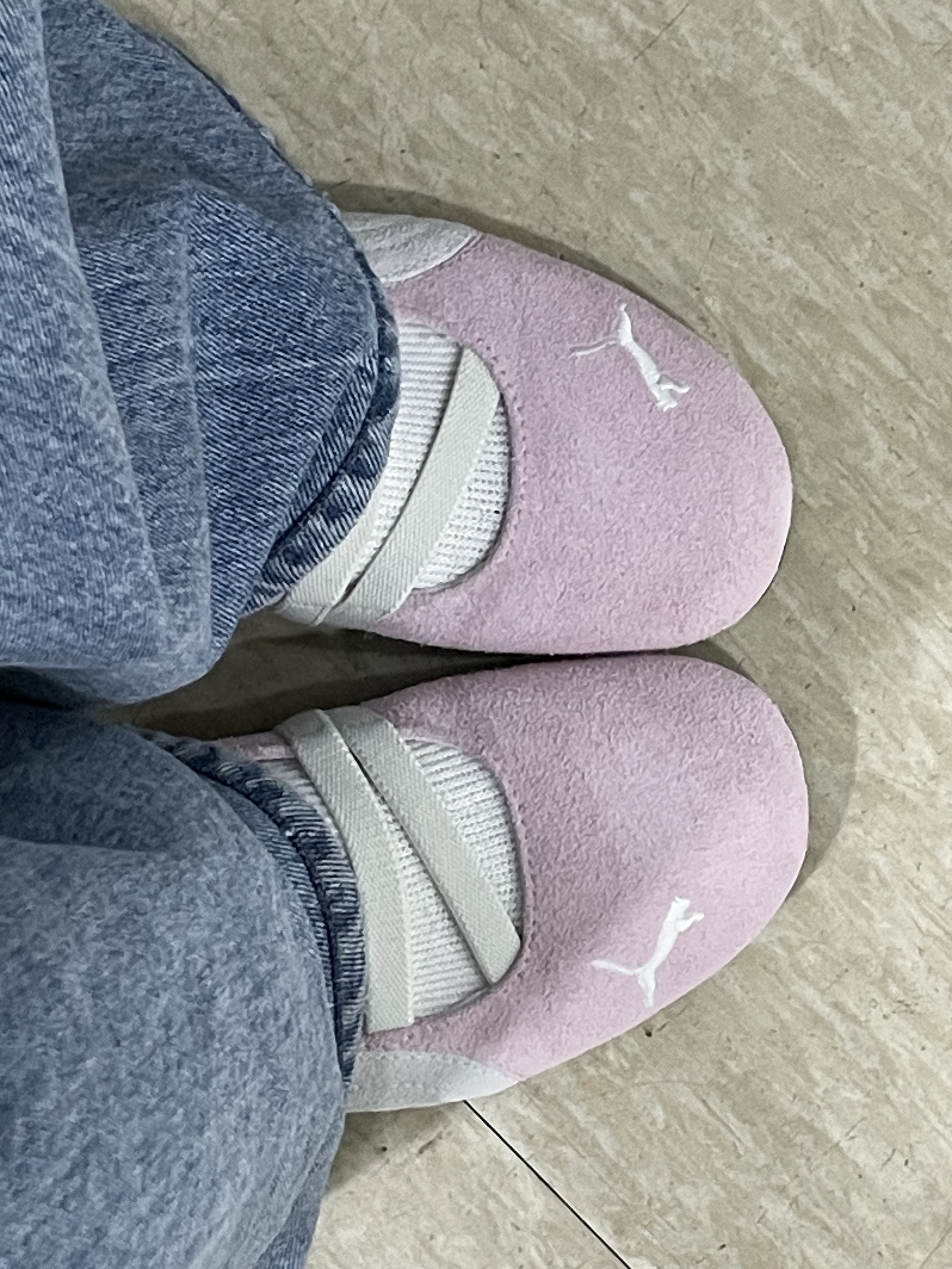(W) Puma Speedcat Ballet Suede Whisp of Pink Puma White 착용 스타일 - 1