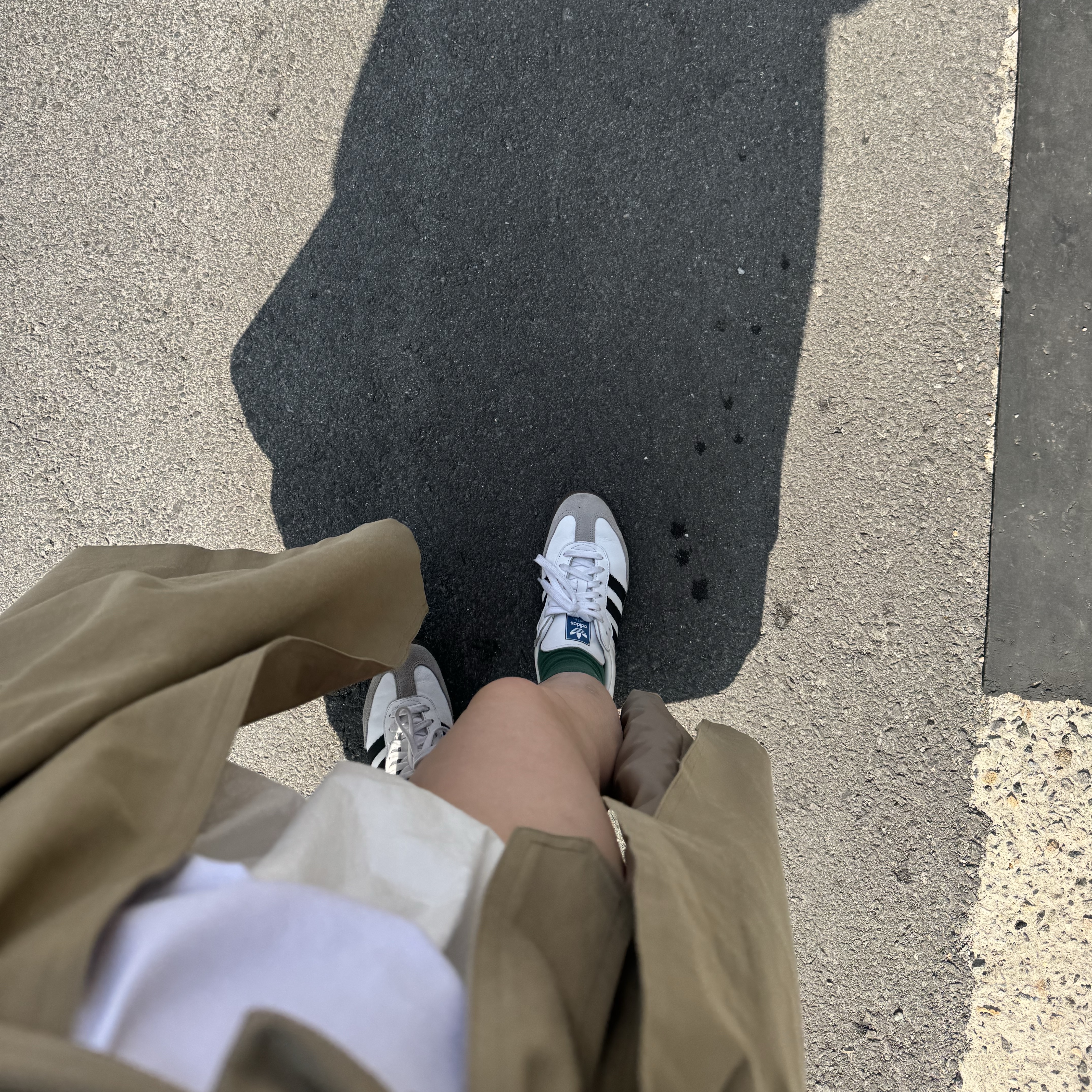 Adidas Samba OG Cloud White 착용 스타일