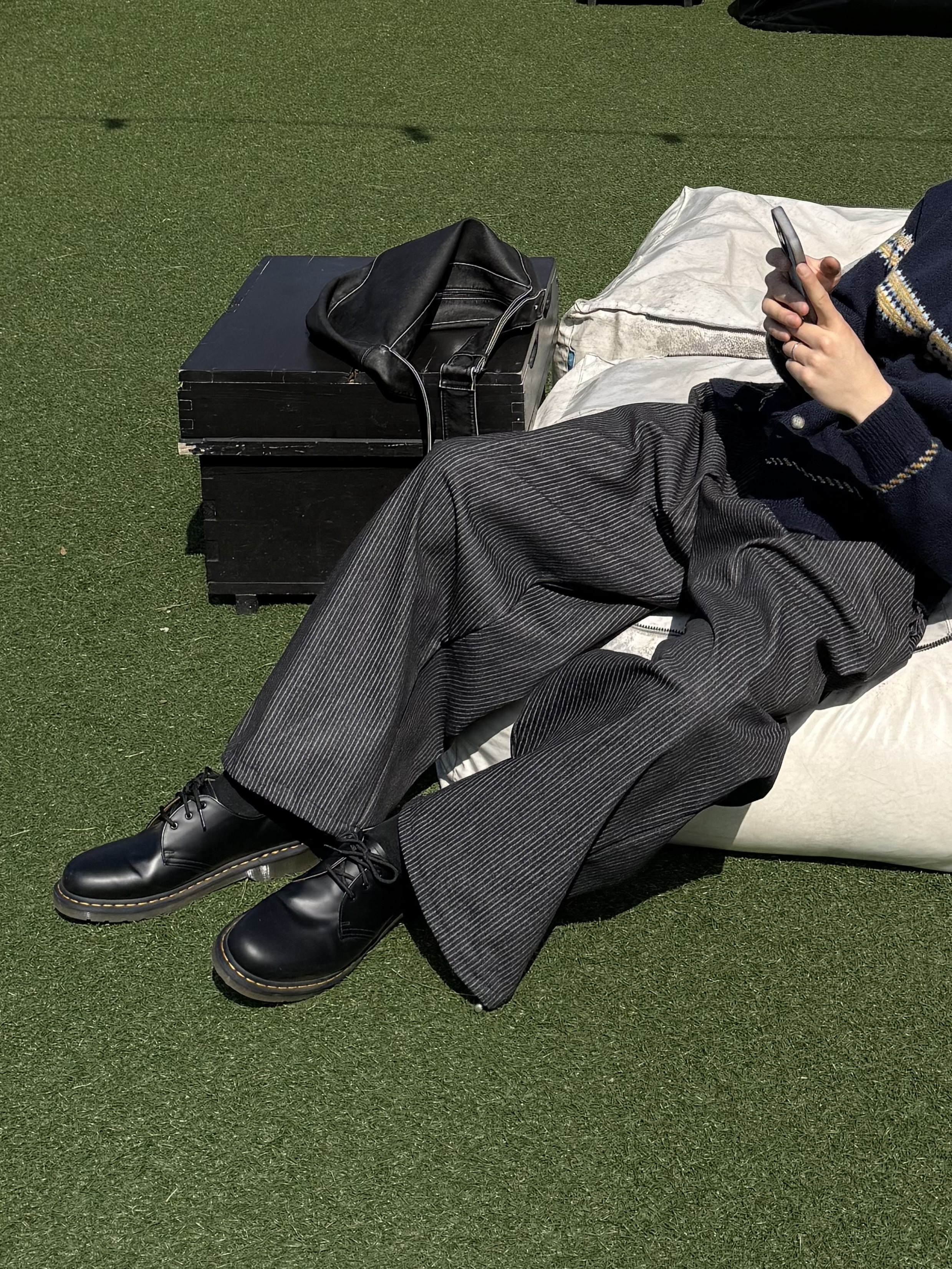 Dr. Martens 1461 Smooth Black 착용 스타일 - 8