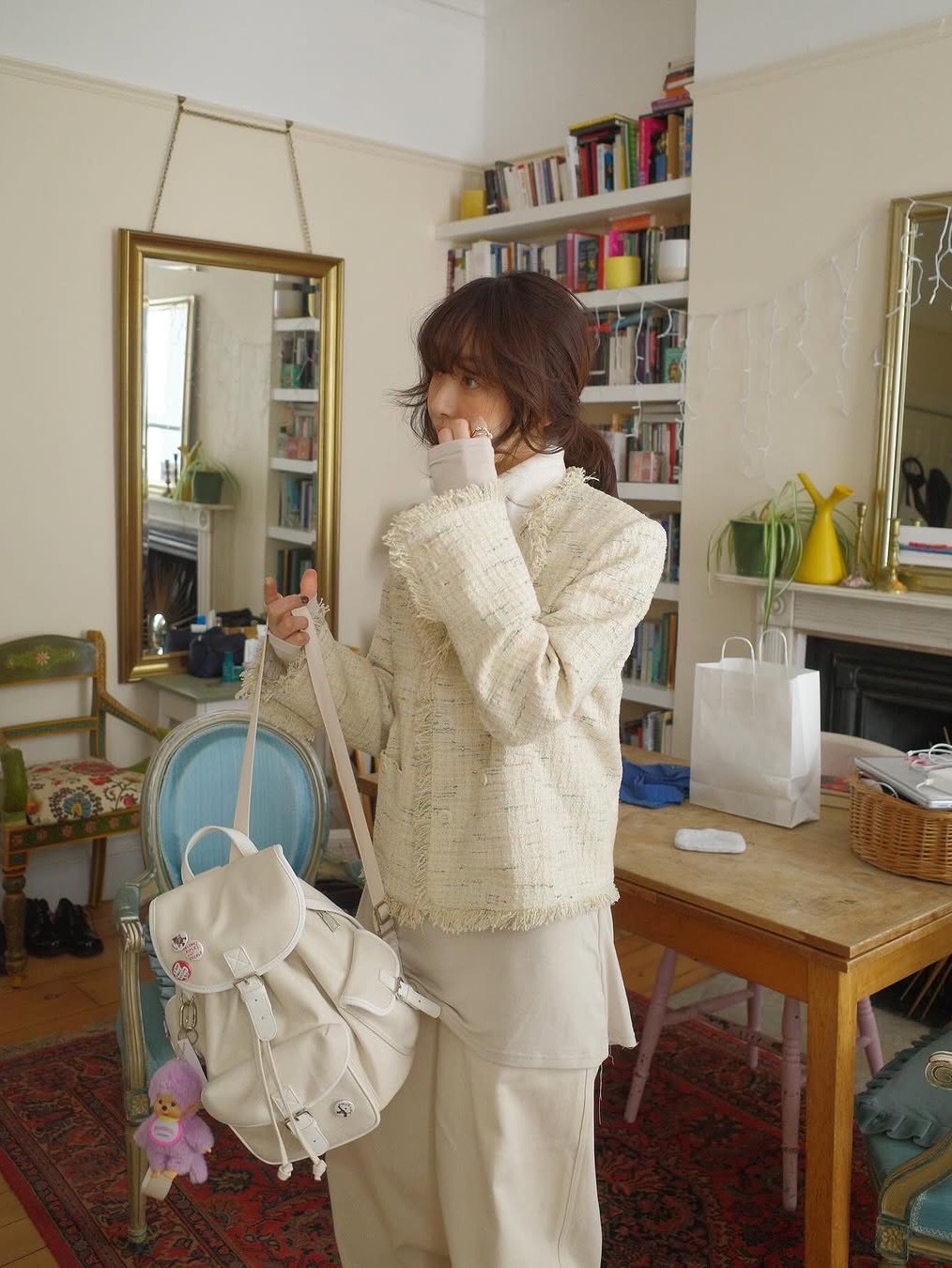 FLETTA Fringe Tweed Jacket with Corsage Mint, FLETTA Fringe Tweed Jacket with Corsage Cream 착용 스타일 - 1