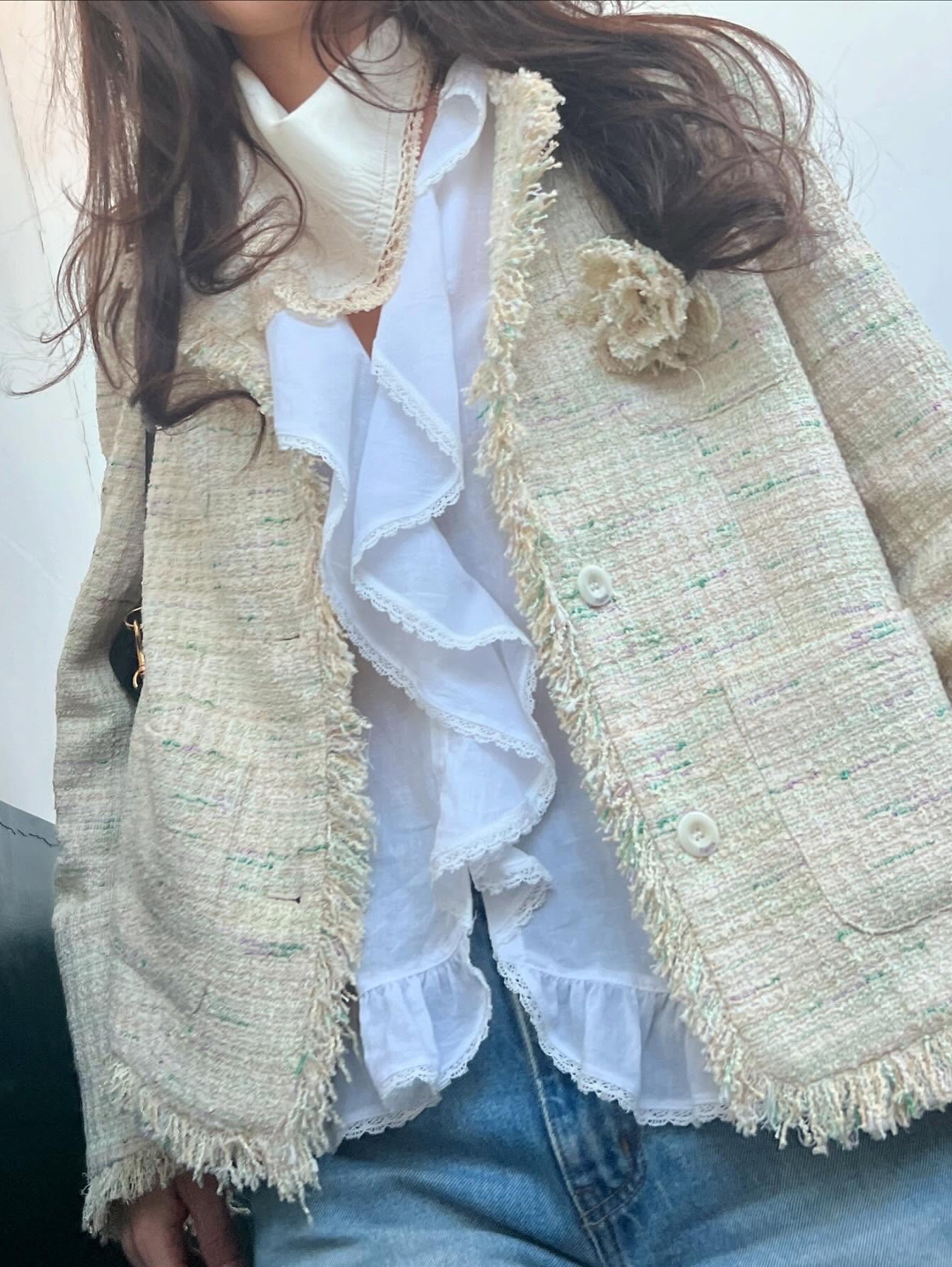 FLETTA Fringe Tweed Jacket with Corsage Mint, FLETTA Fringe Tweed Jacket with Corsage Cream 착용 스타일 - 3
