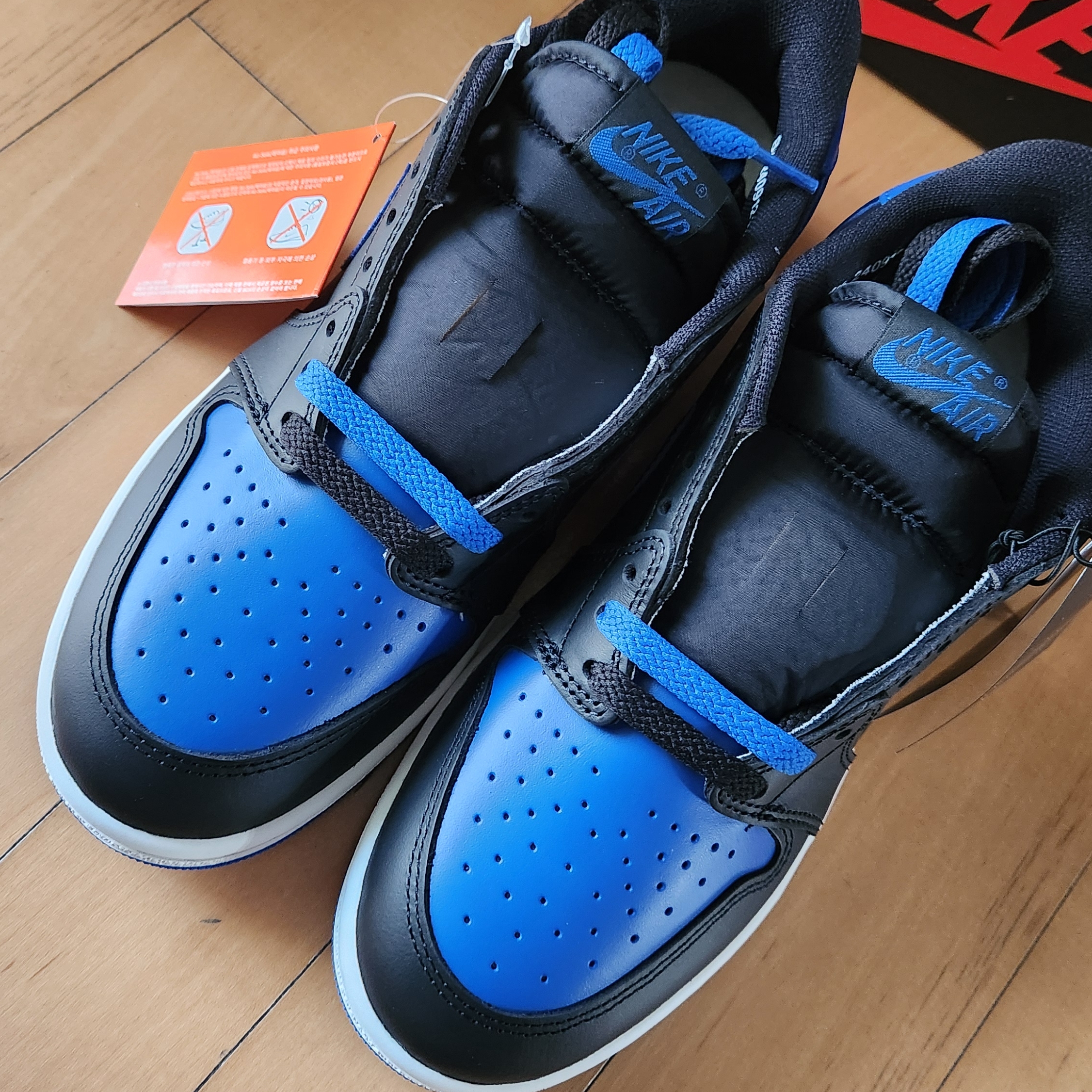 Jordan 1 Low 85 Royal 착용 스타일 - 3