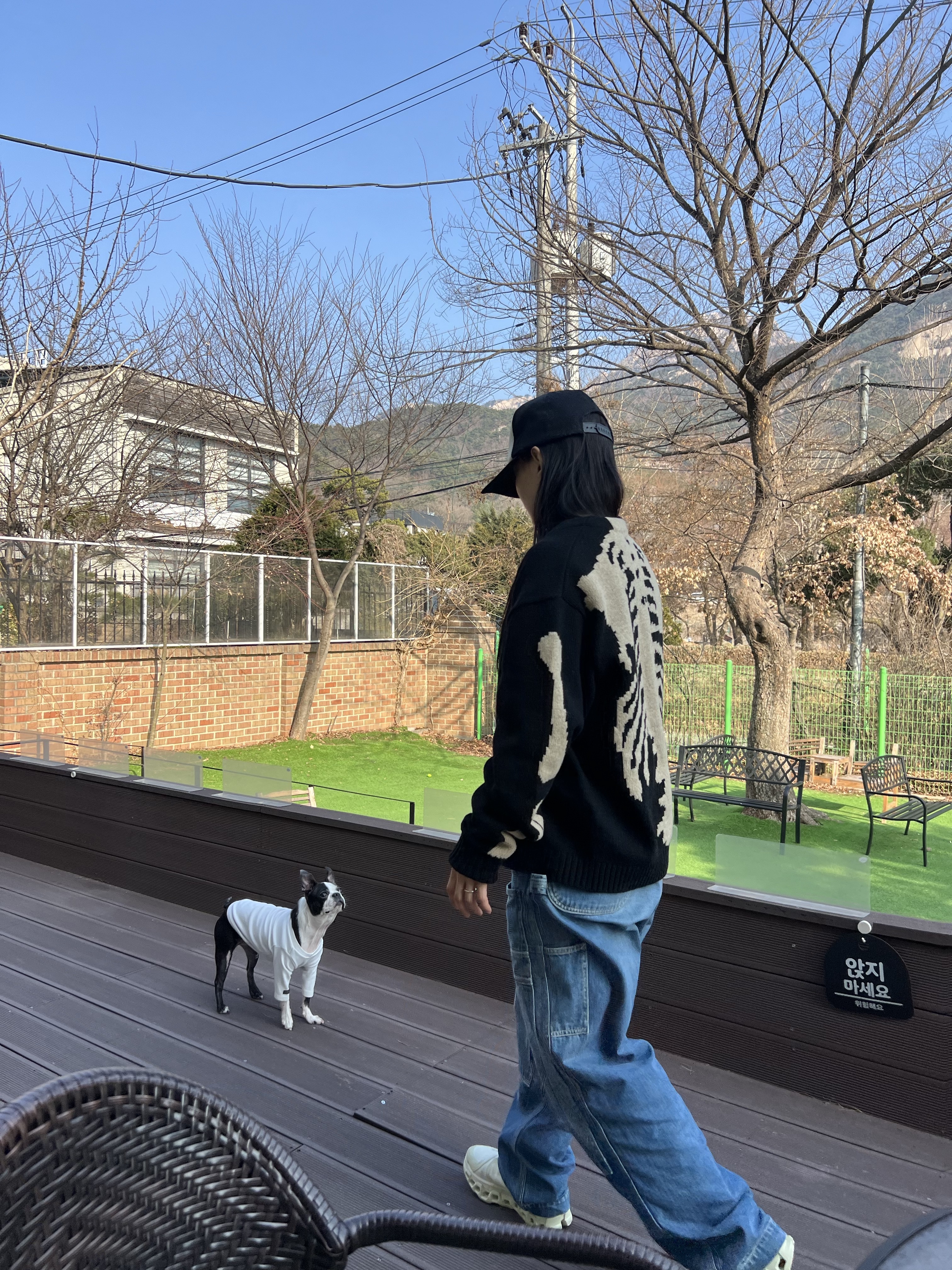 Kapital 5G Wool Bone Short Cardigan Black, Kapital 11.5 oz. Denim Lumber Pants Indigo (Processing) 착용 스타일 - 1