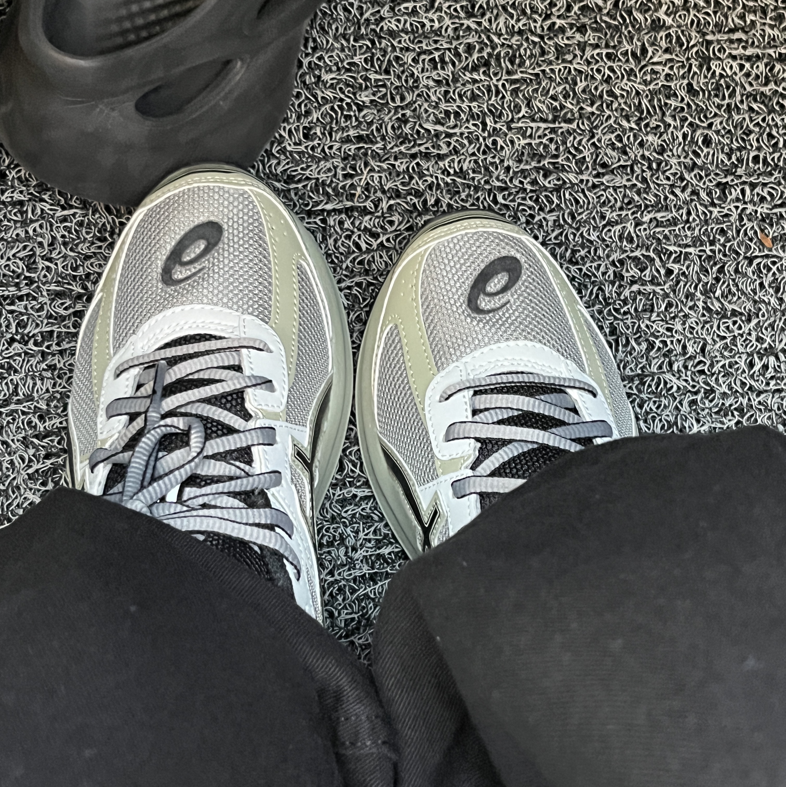 Asics Jog 100 S Sheet Rock - 2E Wide, Cosymosy Ugly Bird Keyring Lemon 착용 스타일 - 2