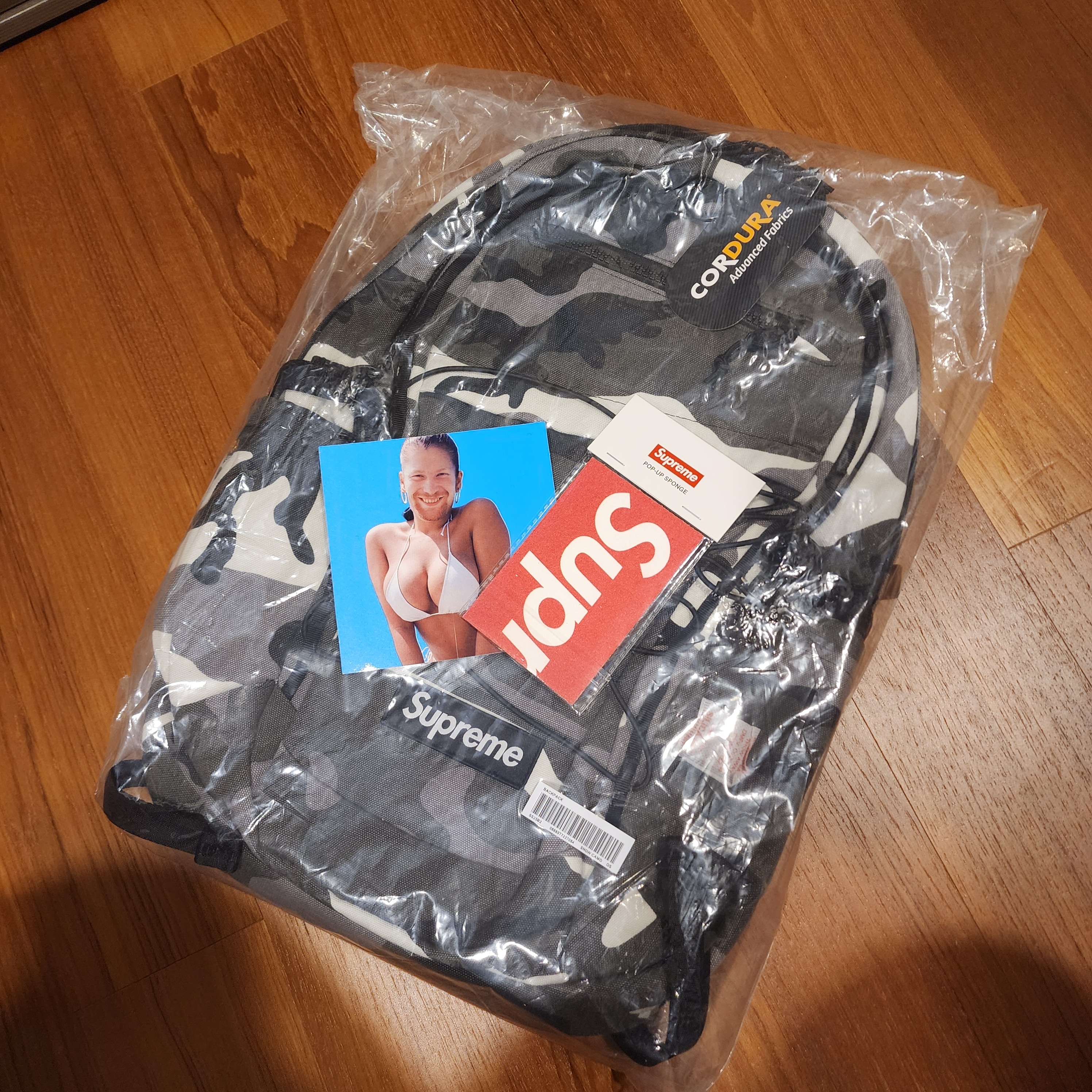 Supreme Backpack Snow Camo - 25SS 착용 스타일