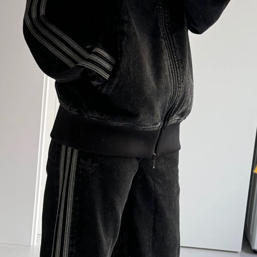 Adidas Adicolor Denim Firebird Pants True Black Denim - KR Sizing 착용 스타일