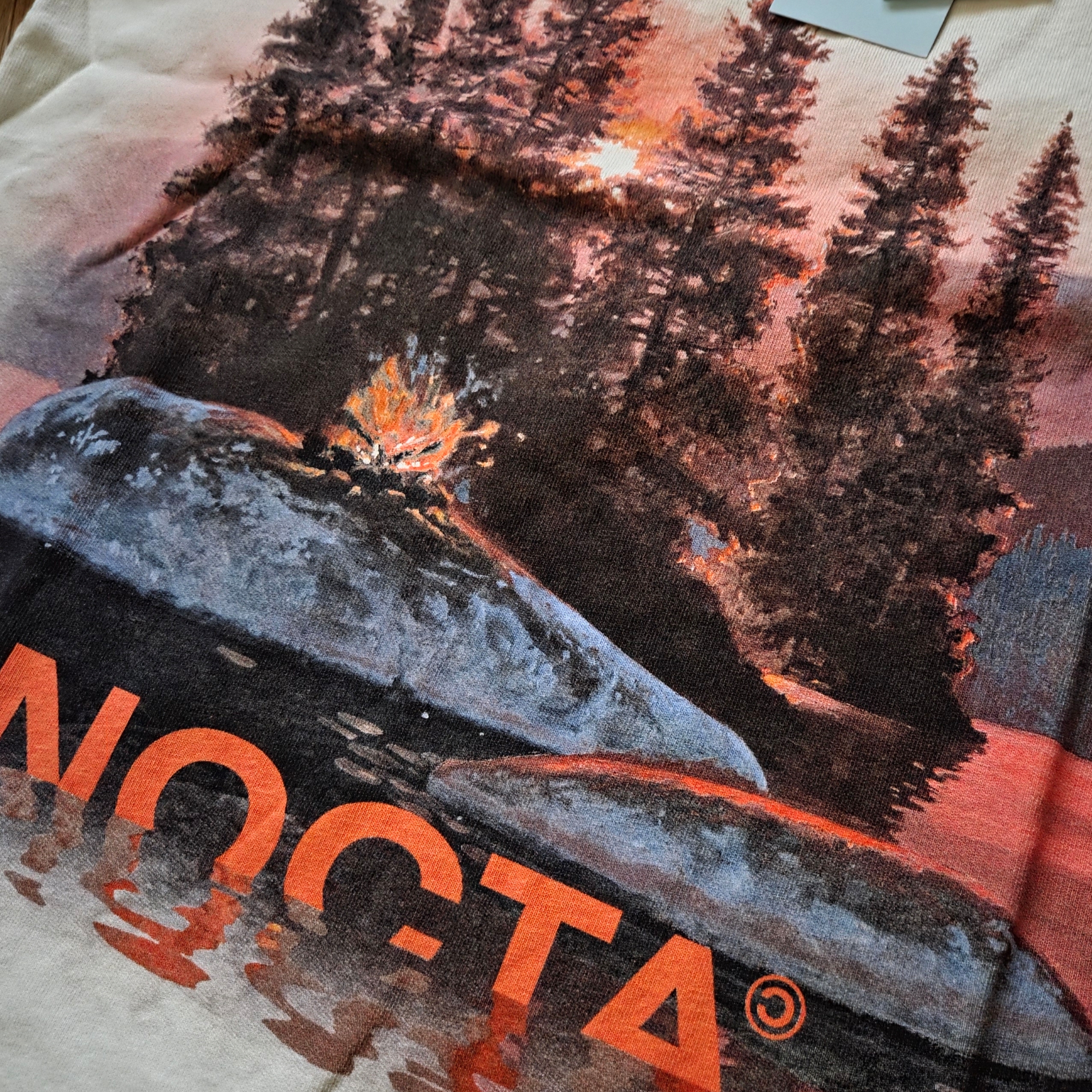 Nike x Drake Nocta Opal Reels Tee White (FV7865-100) 착용 스타일 - 1