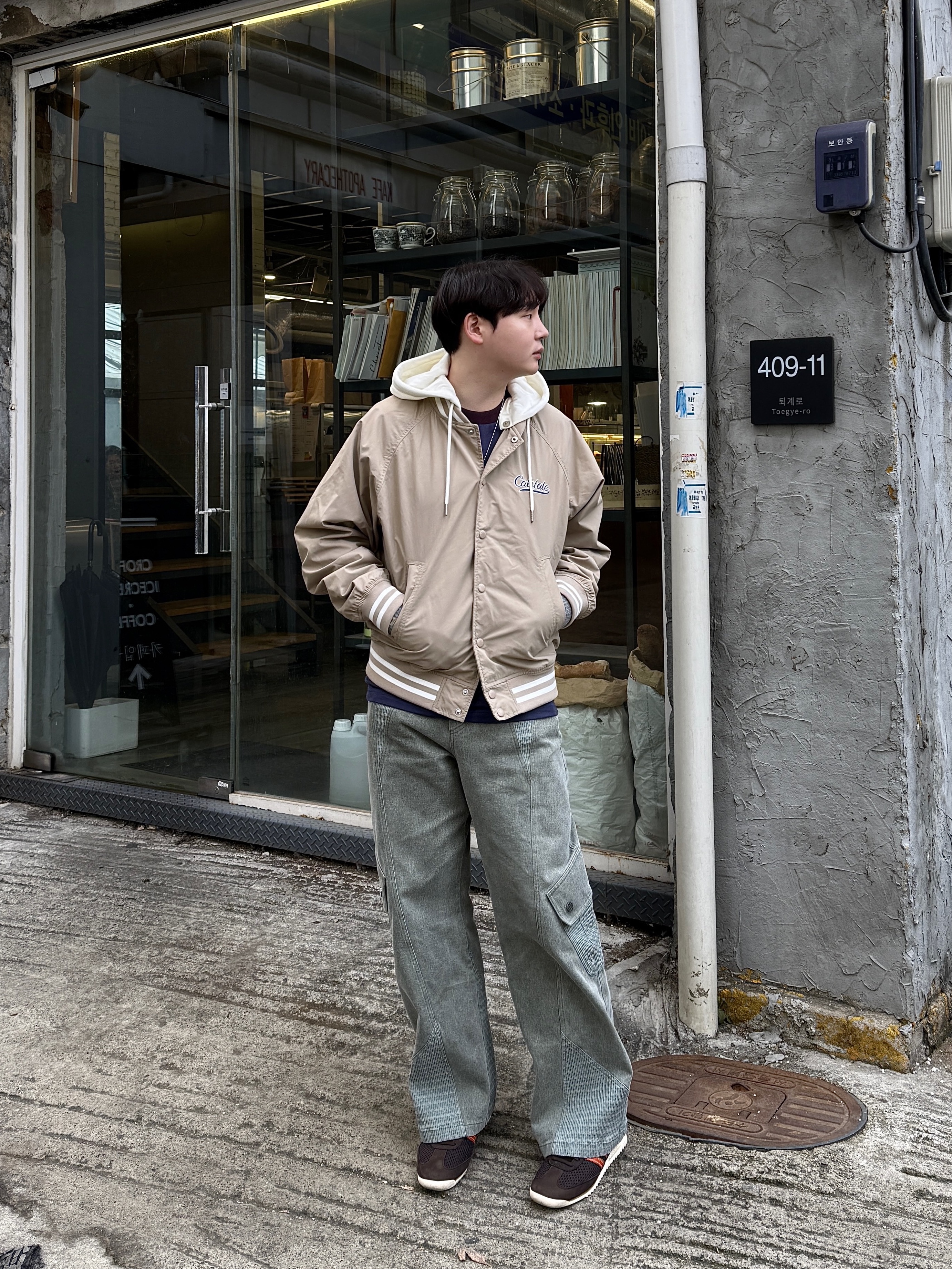 Adidas x Wales Bonner SL 72 Knit Brown, Adidas Spain Adicolor Classics 3-Stripes T-Shirt Shadow Navy - KR Sizing 착용 스타일 - 2