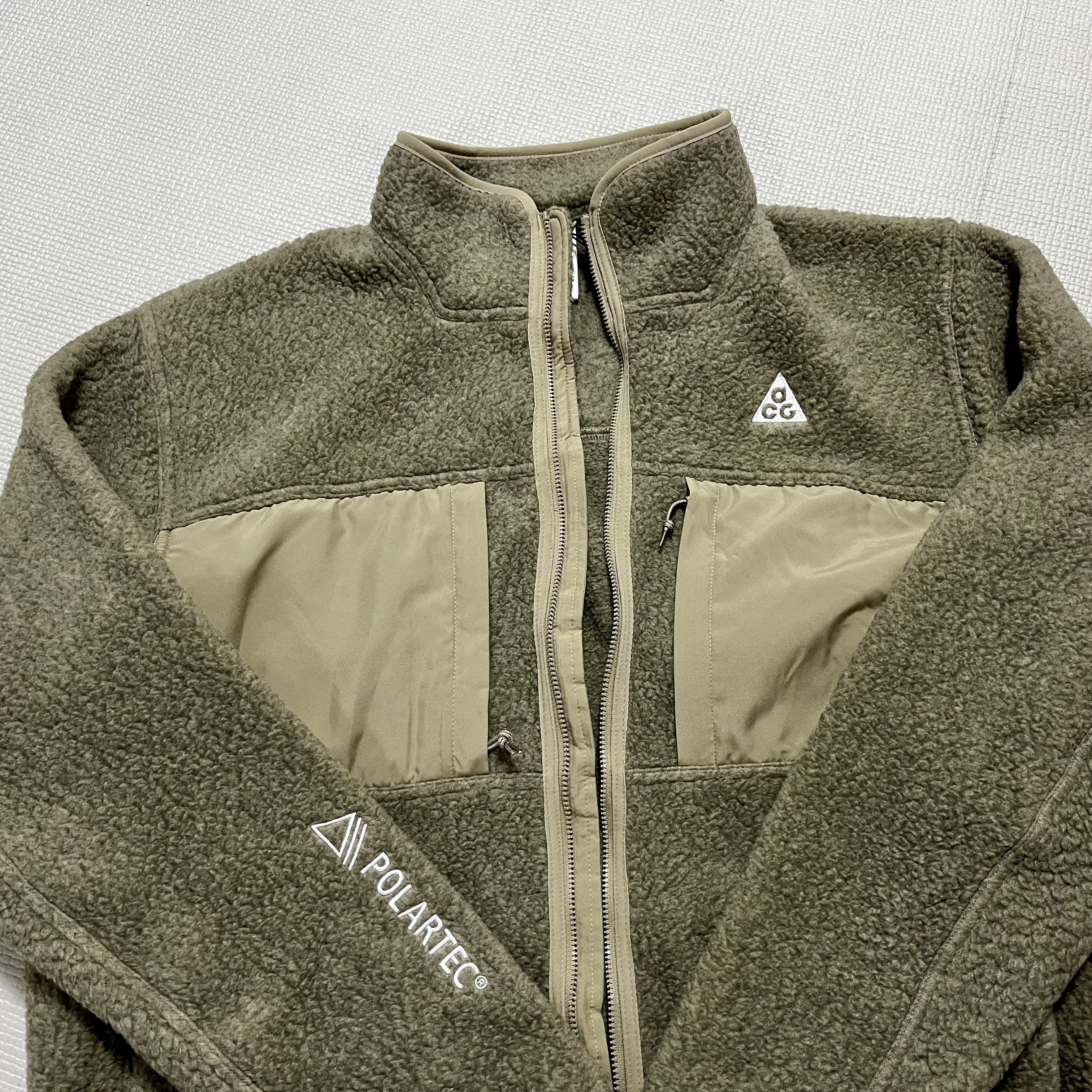 Nike ACG Arctic Wolf Full Zip Top Khaki Light Iron Ore - Asia 착용 스타일 - 2
