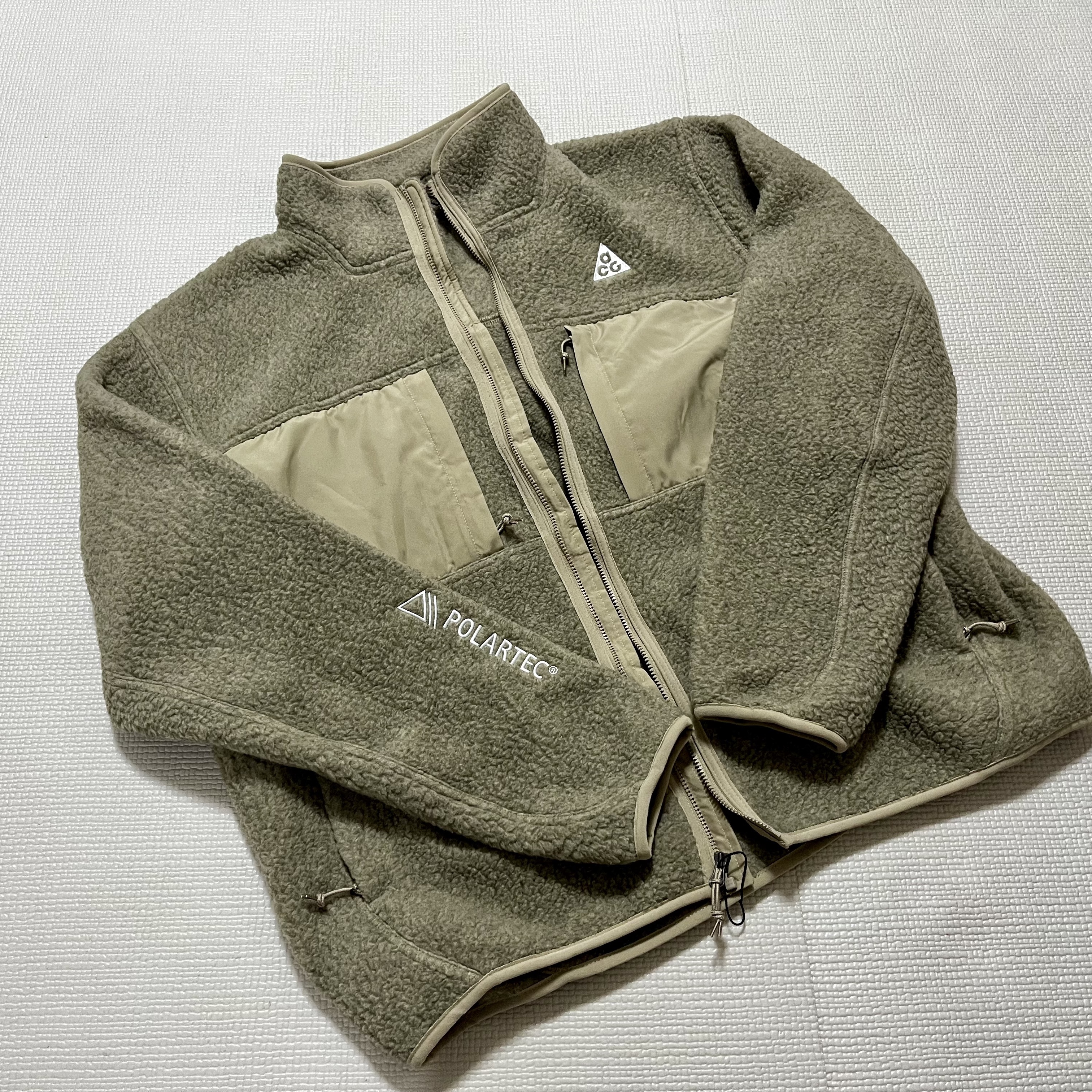 Nike ACG Arctic Wolf Full Zip Top Khaki Light Iron Ore - Asia 착용 스타일 - 1