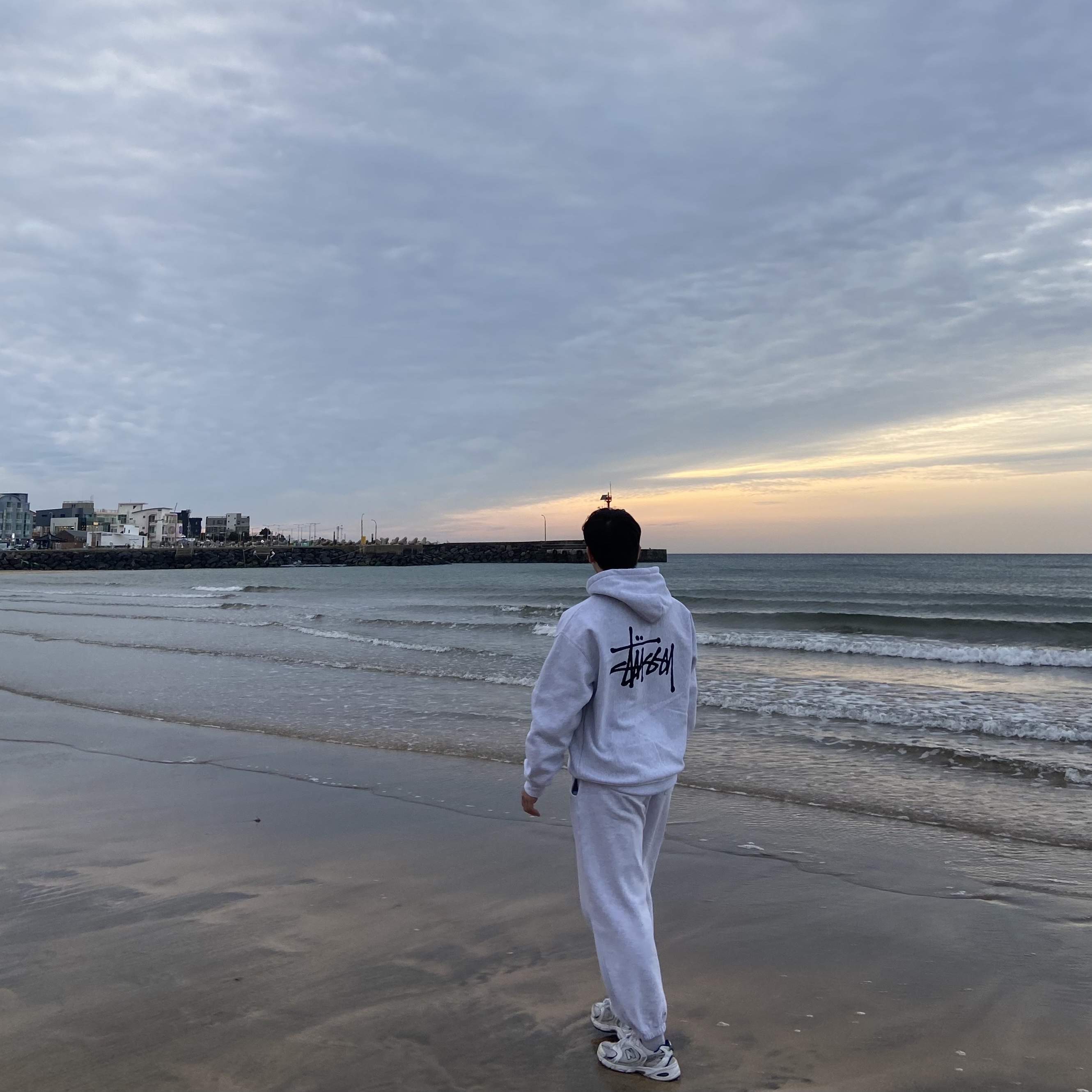 Stussy Basic Stussy Hoodie Ash Heather 착용 스타일 - 2