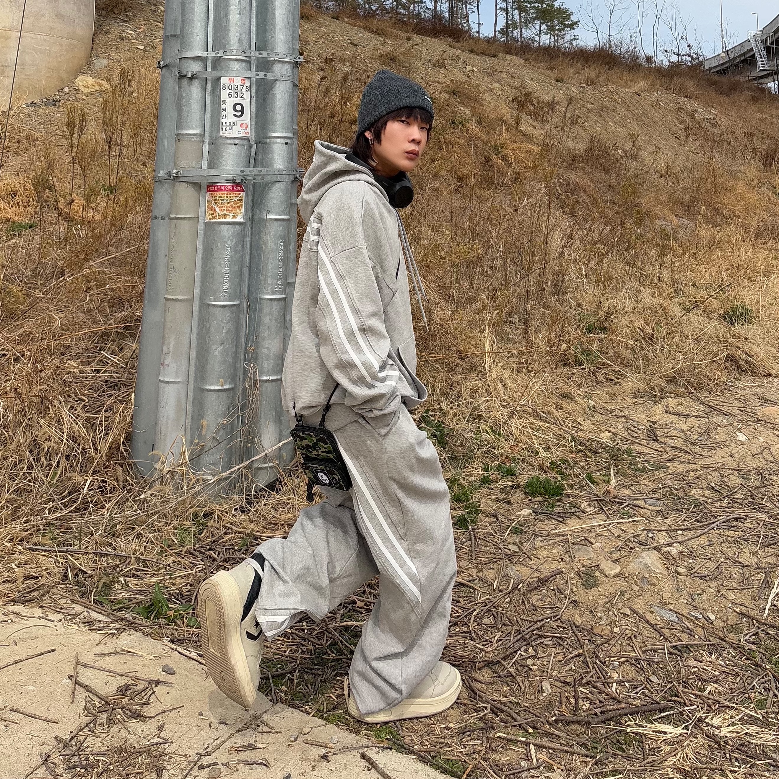 Converse x Drkshdw Turbowpn Pelican 착용 스타일
