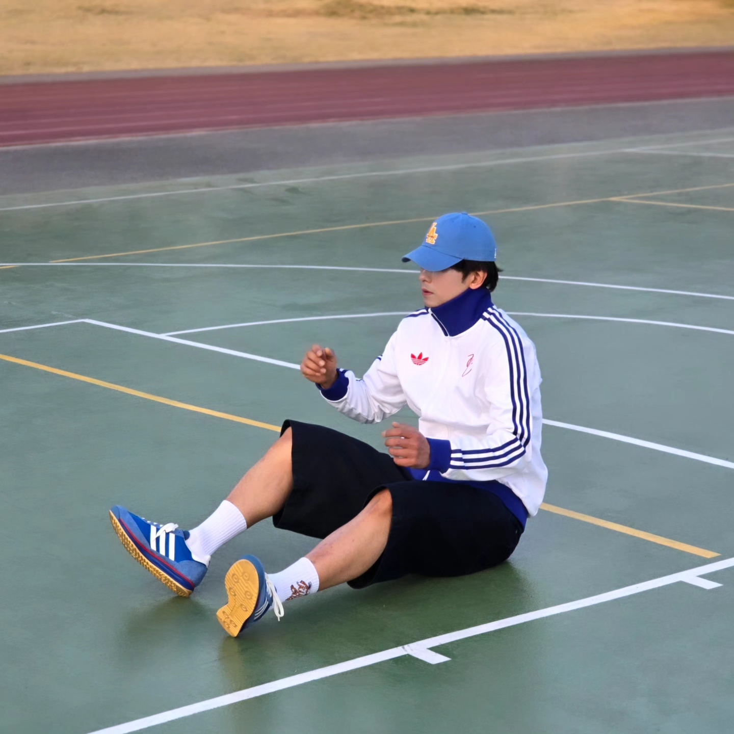 Adidas Jude Bellingham Sports Jacket White - KR Sizing, Adidas Jude Bellingham Sports Jacket White - US Sizing 착용 스타일 - 3