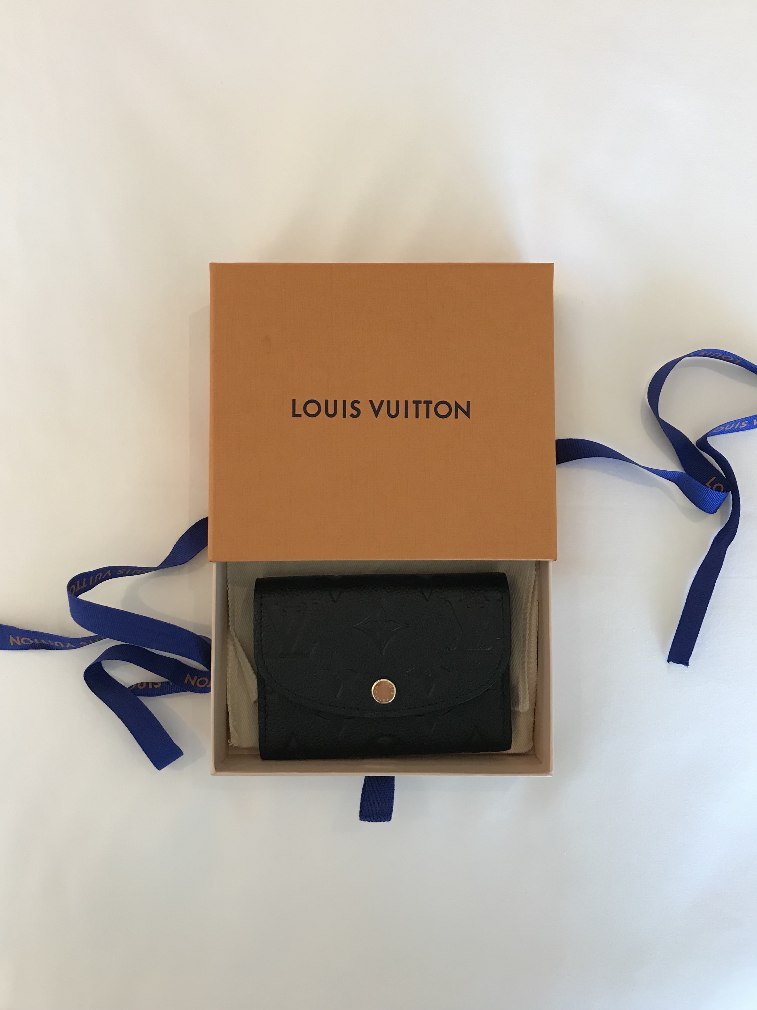 Louis Vuitton Rosalie Coin Purse Monogram Black, (W) Hysteric Glamour On Skull Pick Necklace Silver 착용 스타일 - 1