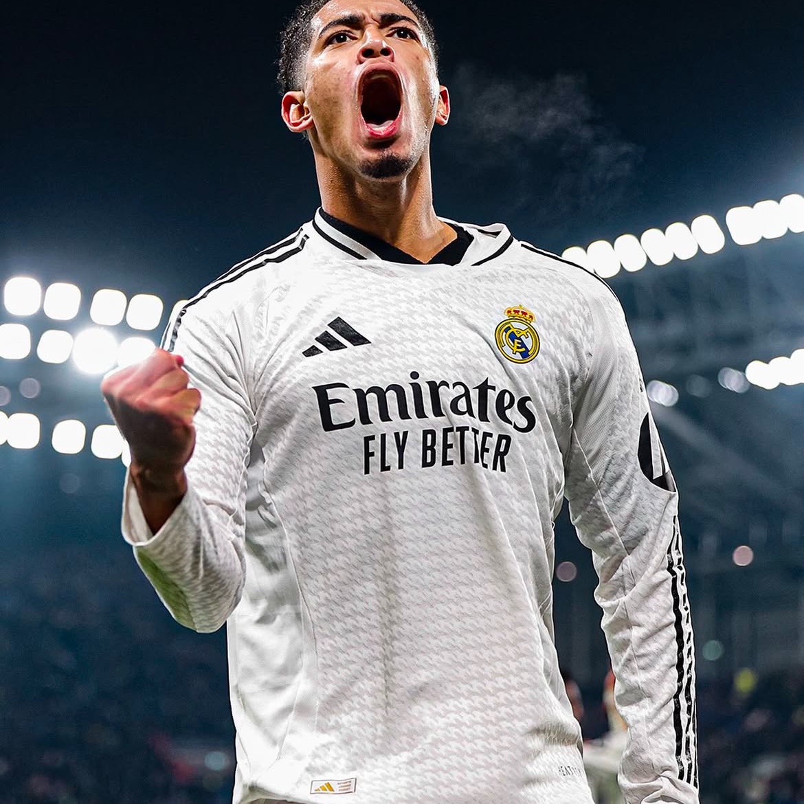 Adidas Real Madrid 2024/25 Home Authentic Long Sleeve Jersey White - US Sizing (Non Marking Ver.) 착용 스타일 - 5