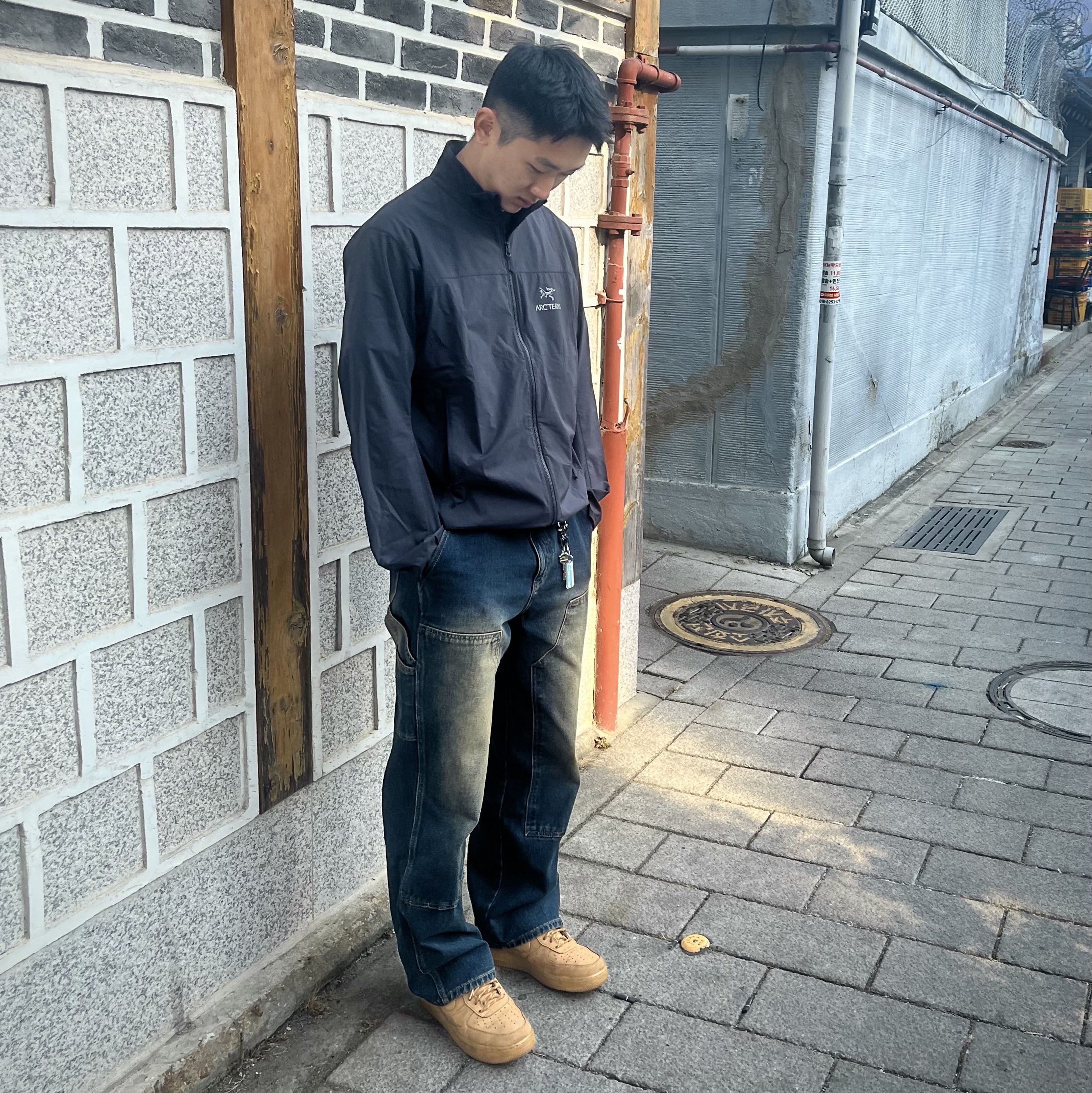 Arc'teryx Squamish Jacket Black 착용 스타일