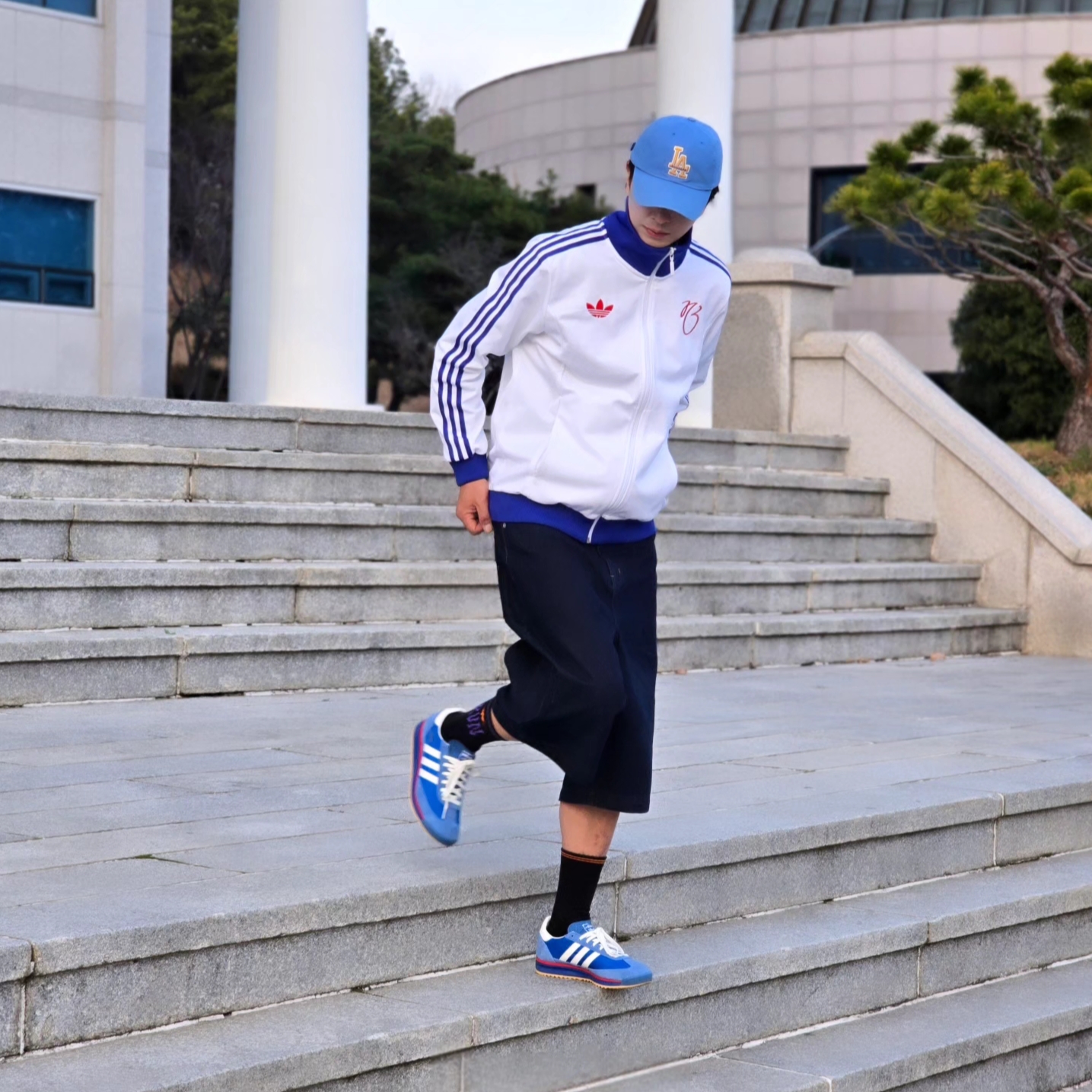 Adidas Jude Bellingham Sports Jacket White - KR Sizing, Adidas Jude Bellingham Sports Jacket White - US Sizing 착용 스타일 - 2