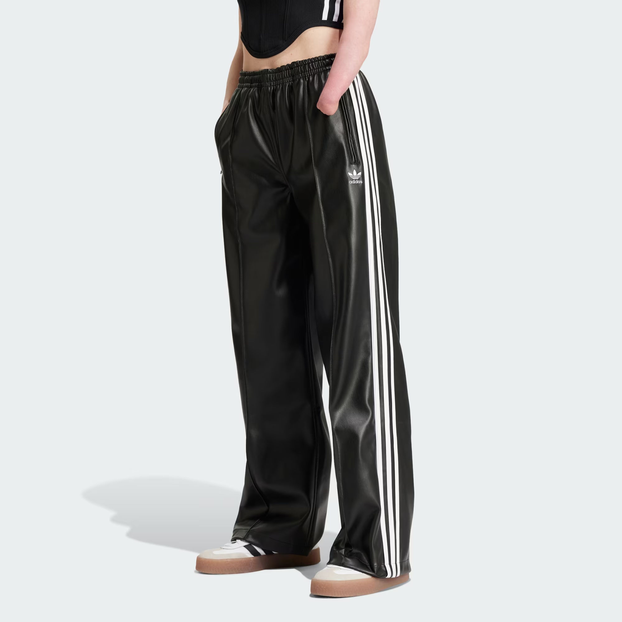 (W) Adidas Firebird Pleather Pants Black - US Sizing 착용 스타일 - 1