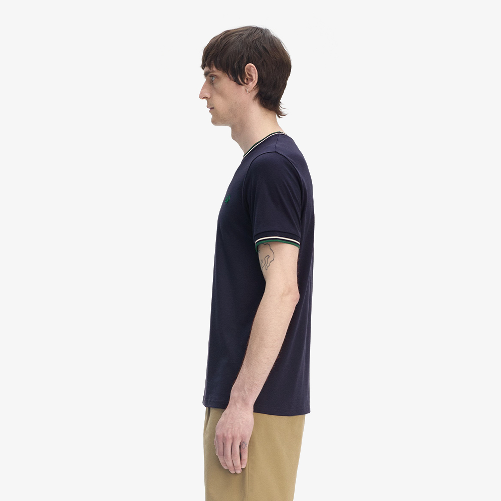프레드페리 트윈 팁 티셔츠 다크카본/라이트에크루/라벨 그린(Fred Perry Twin Tipped T-Shirt Dark Carbon/Light Ecru/Label Green) - 3