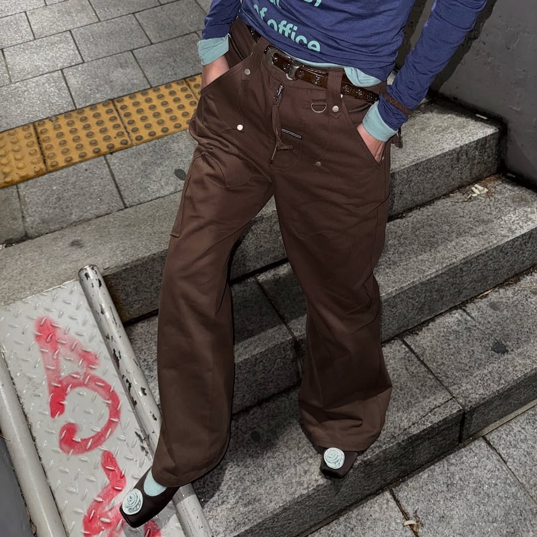Thevinylhouse Western Boots Cut Pants Brown 착용 스타일 - 3