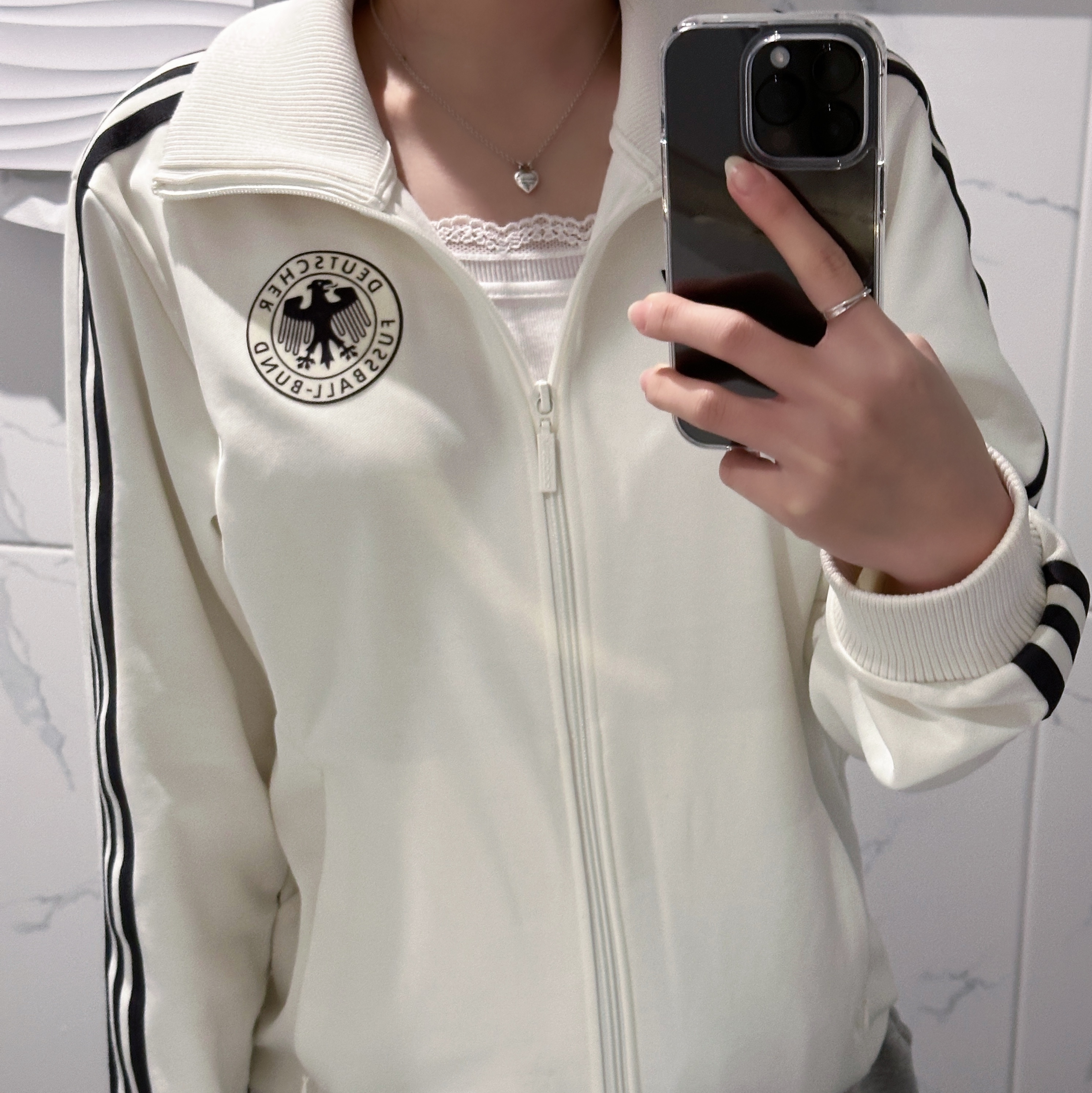 Adidas German Beckenbauer Track Top Off White - KR Sizing 착용 스타일