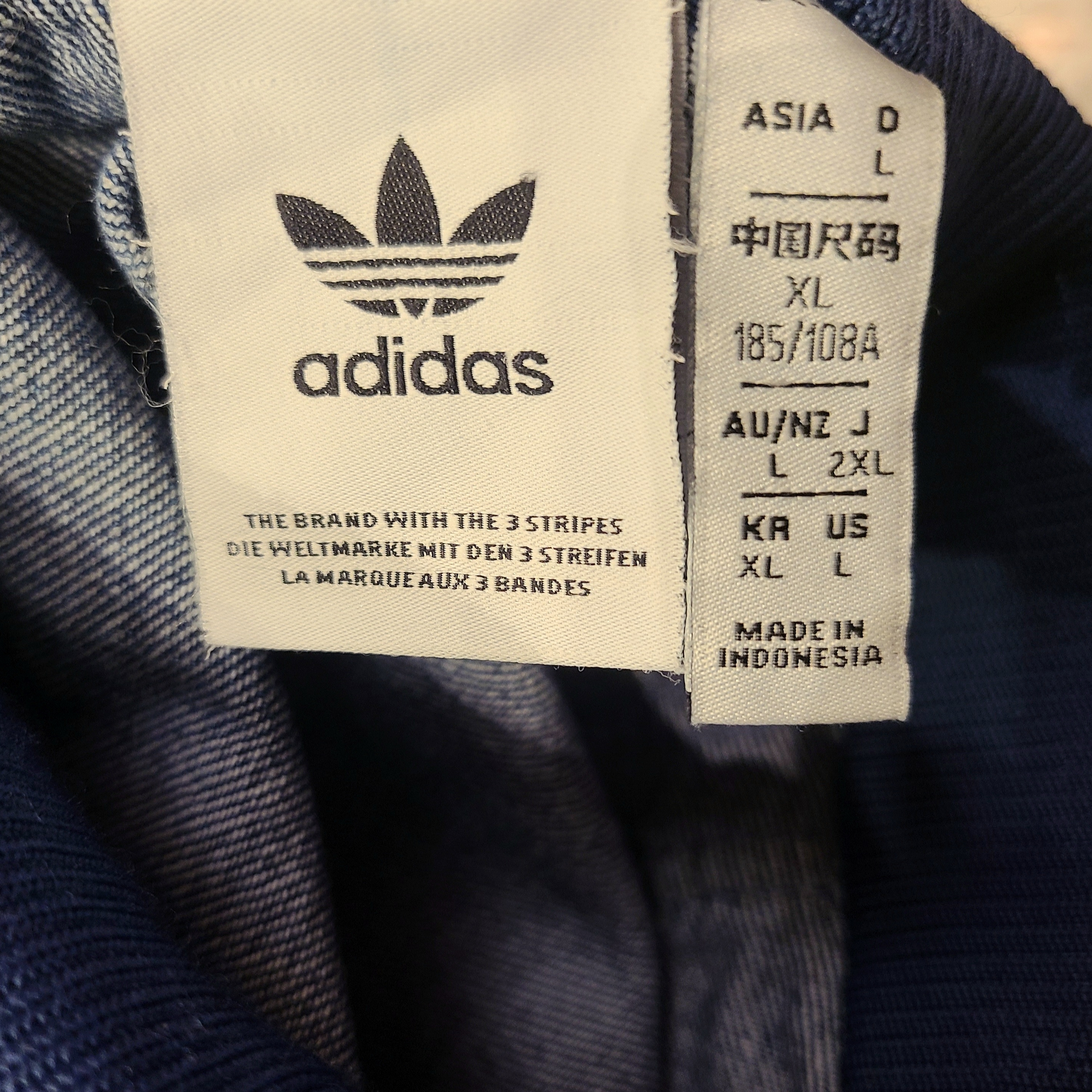Adidas Adicolor Denim Firebird Track Top Medium Blue Denim - KR Sizing 착용 스타일 - 3