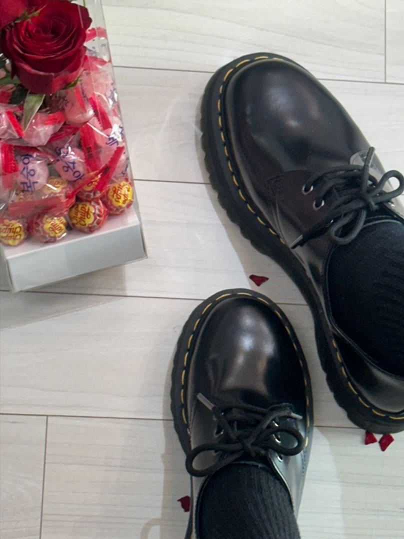 Dr. Martens 1461 Quad Black 착용 스타일