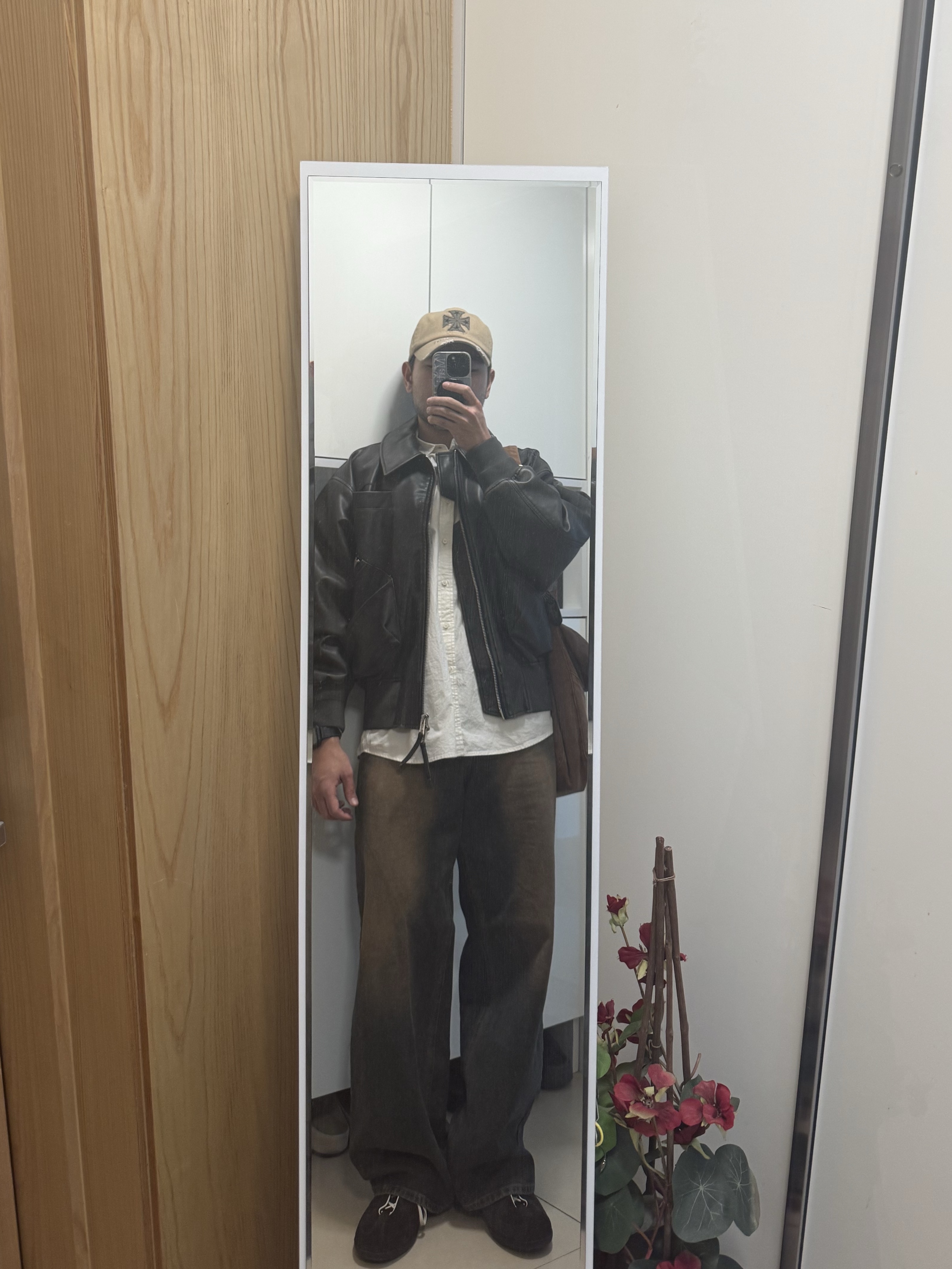 Deviation Racing Trainers 08, ETCE Cross Destroyed Cap Beige 착용 스타일