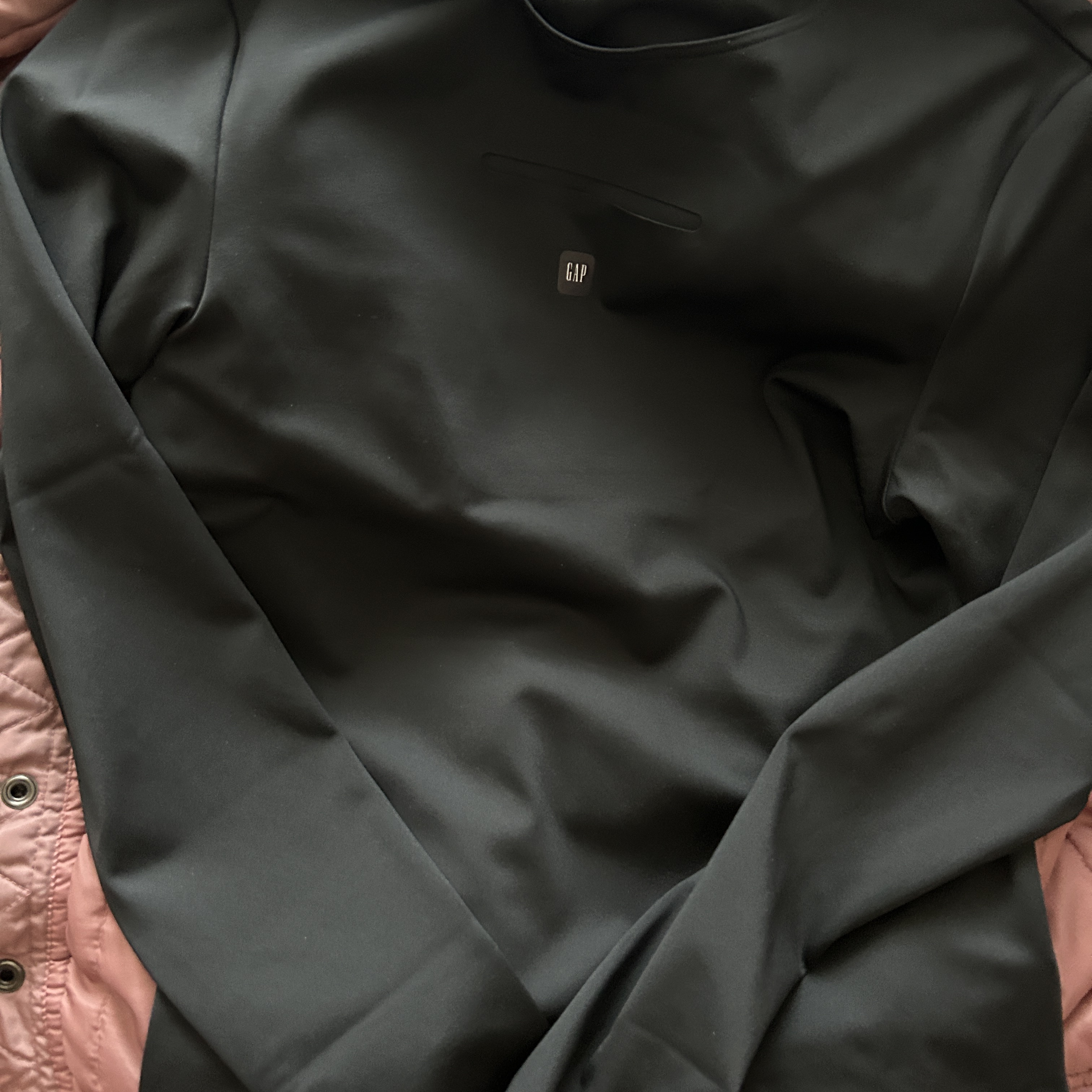 Yeezy Gap Engineered By Balenciaga Long-Sleeve Second Skin Black 착용 스타일 - 3