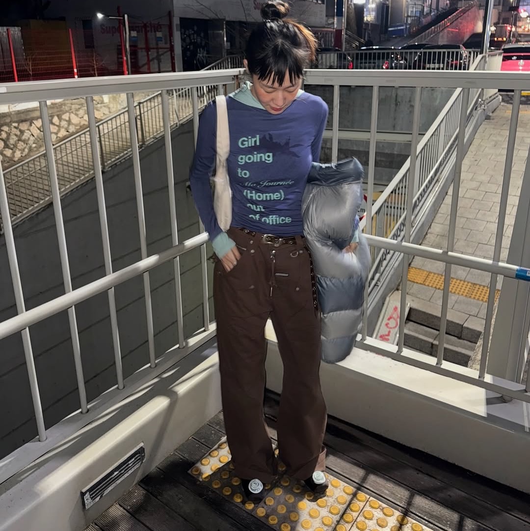 Thevinylhouse Western Boots Cut Pants Brown 착용 스타일 - 1