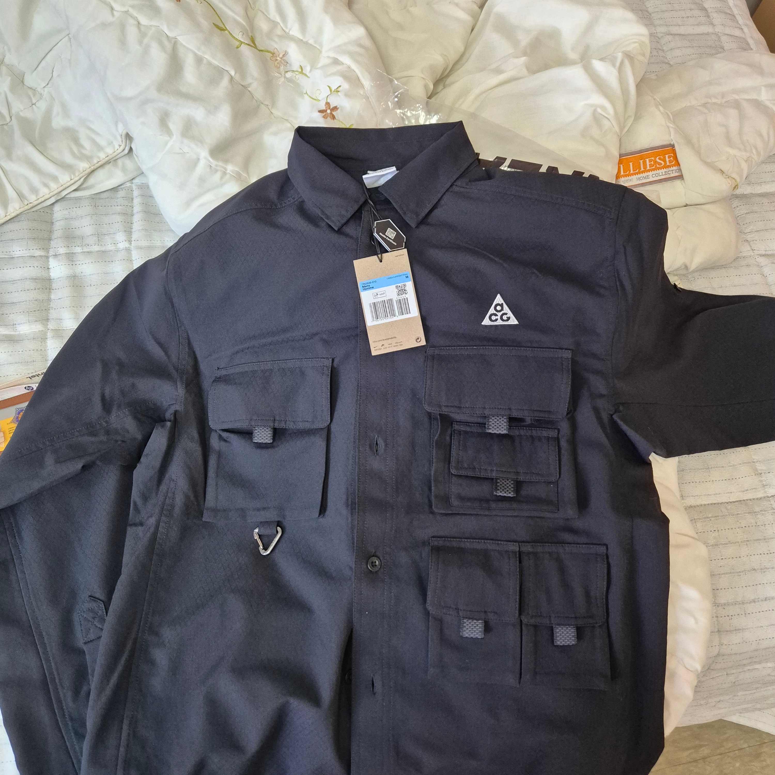 Nike ACG Dri-Fit UV Devastation Trail Shirt Black Summit White - US/EU 착용 스타일