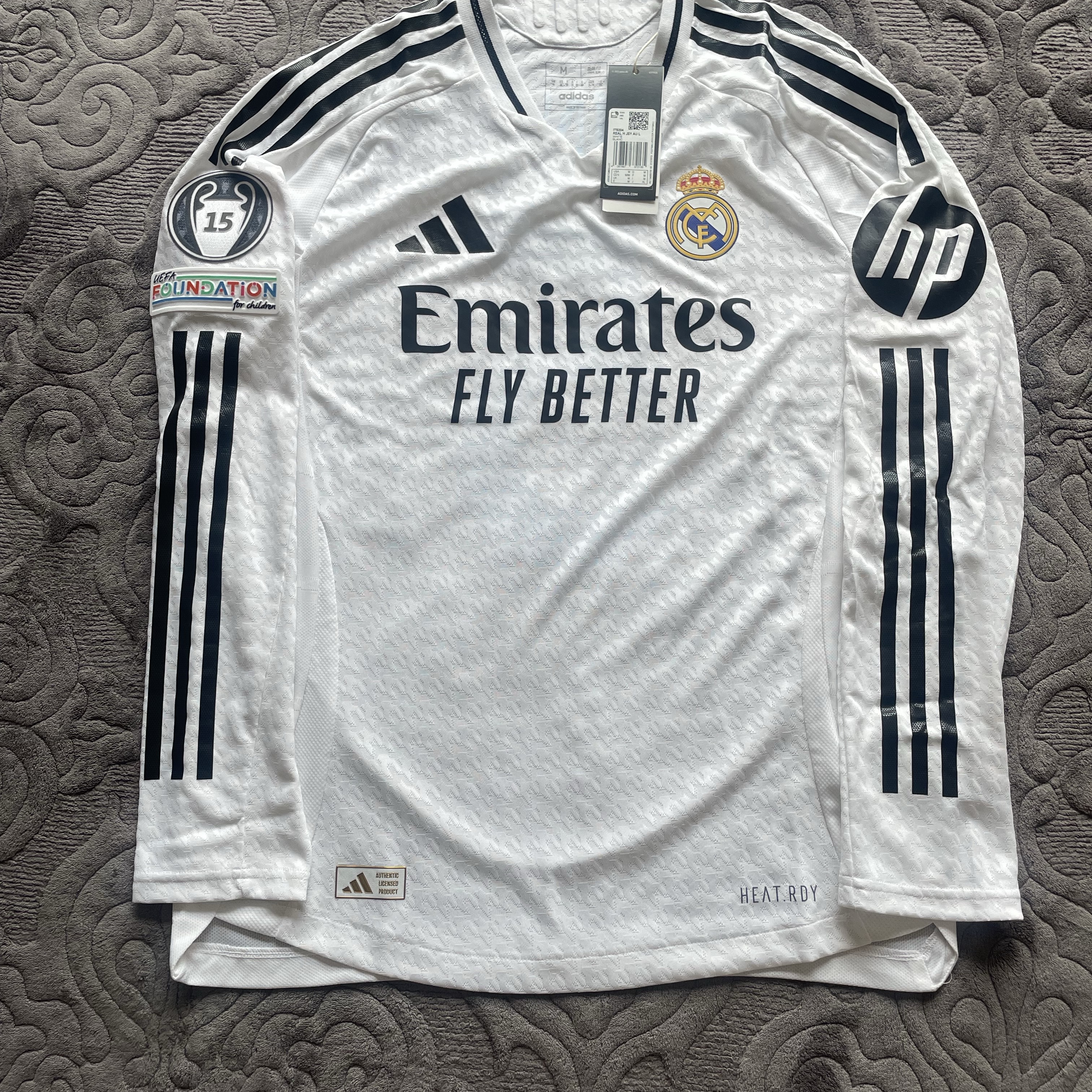 Adidas Real Madrid 2024/25 Home Authentic Long Sleeve Jersey White - US Sizing (Non Marking Ver.) 착용 스타일 - 1