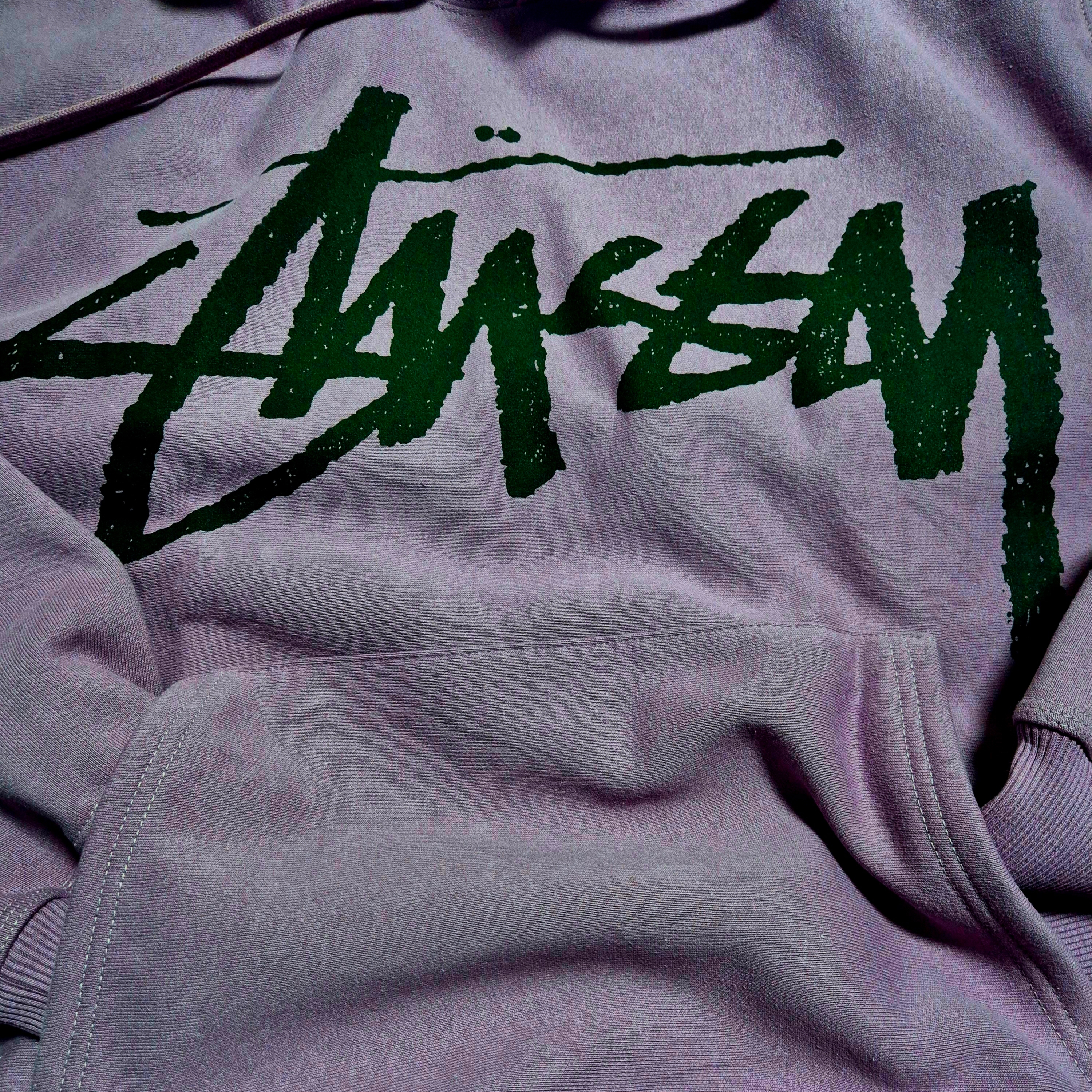 Stussy Big Stock Hoodie Orchid 착용 스타일