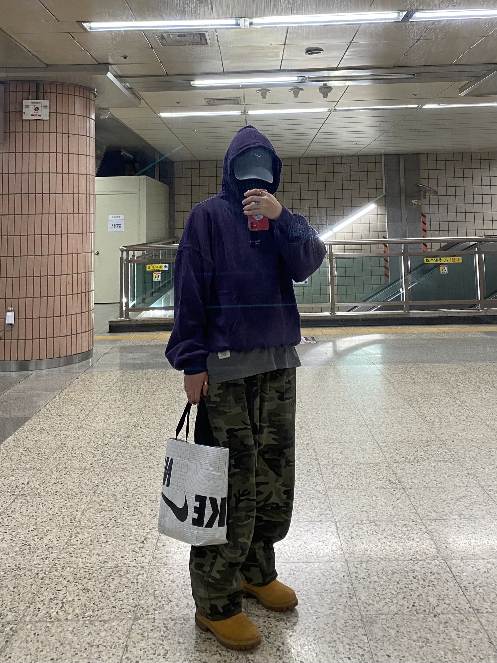 Undermycar Mu.09 Anti Fxxking Logo Play Oversized Hoodie Purple, Timberland Premium 6 inch Waterproof Boot Wheat Nubuck - Wide 착용 스타일 - 1
