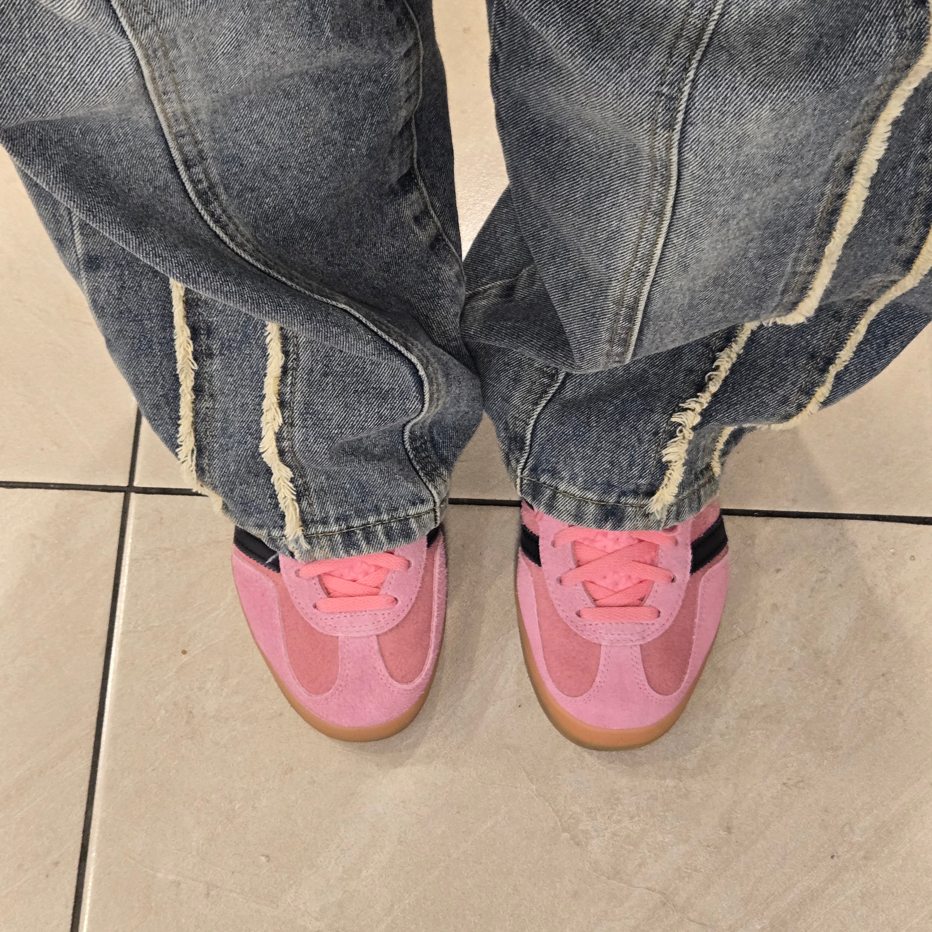 (W) Adidas Gazelle Indoor Bliss Pink 착용 스타일
