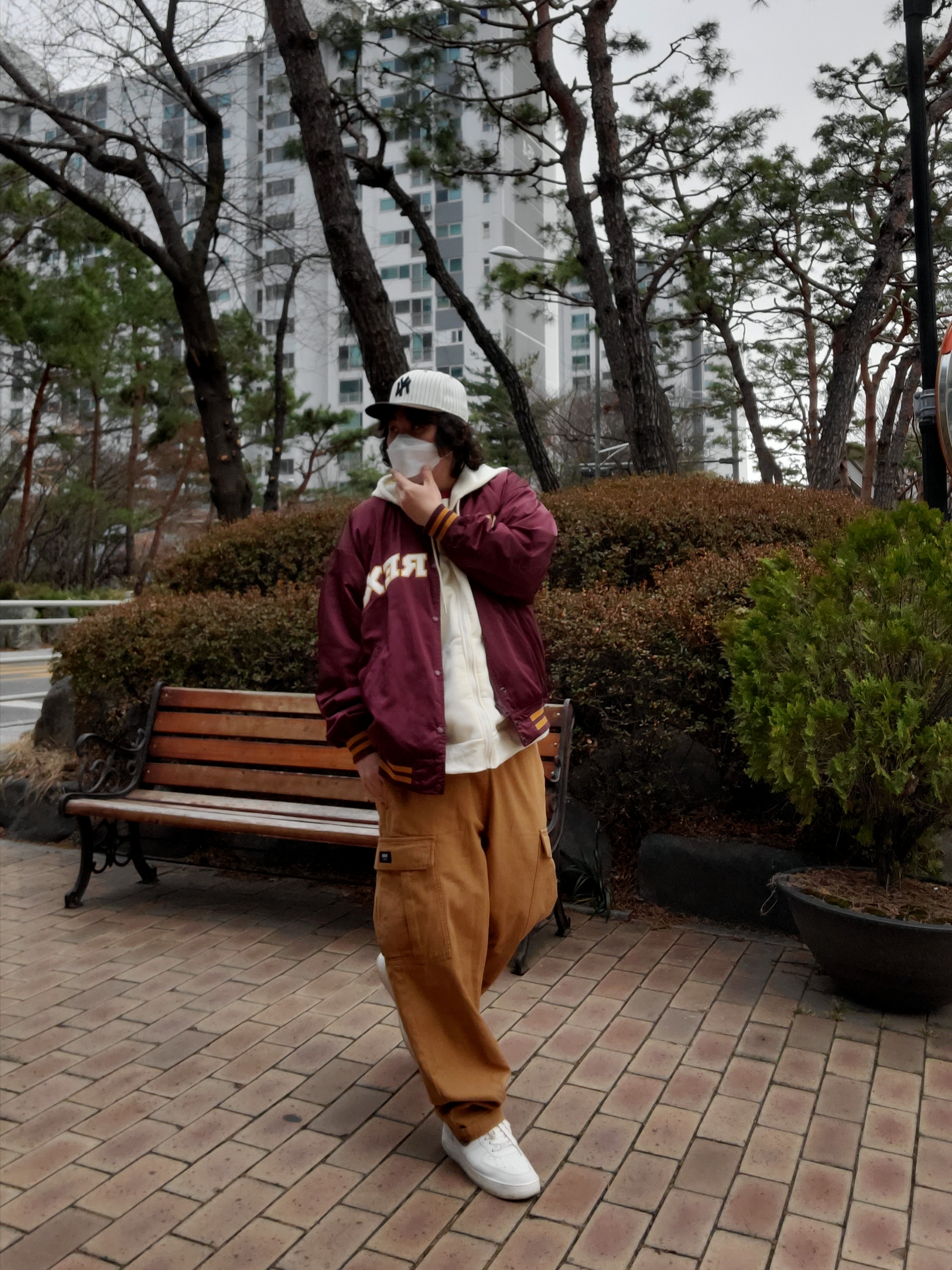 (W) Nike Air Force 1 '07 Phantom Light Iron Ore 착용 스타일 - 2