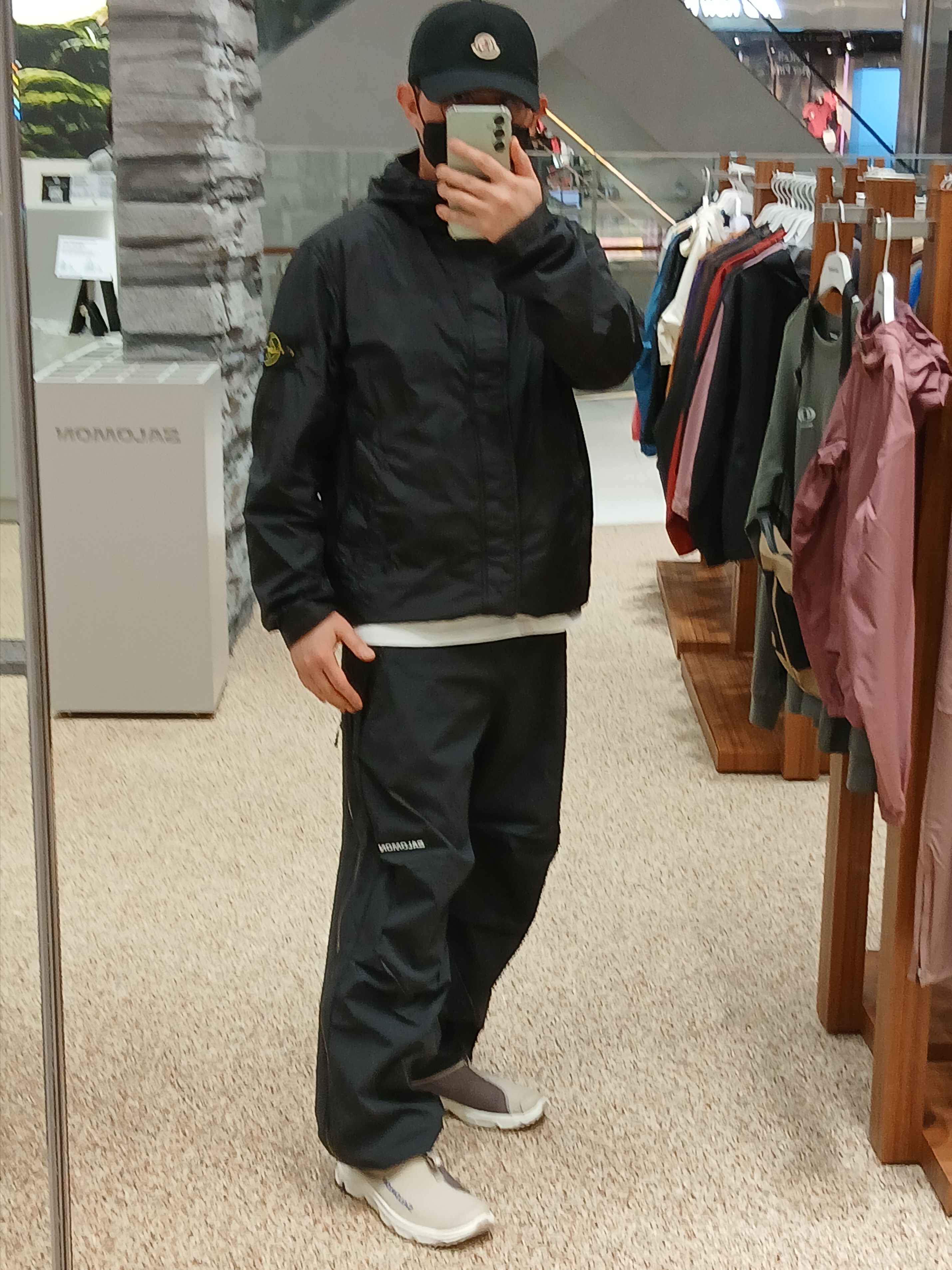 Moncler Logo Baseball Cap Black- 23SS, Salomon RX Slide 3.0 Feather Gray Iron 착용 스타일 - 1