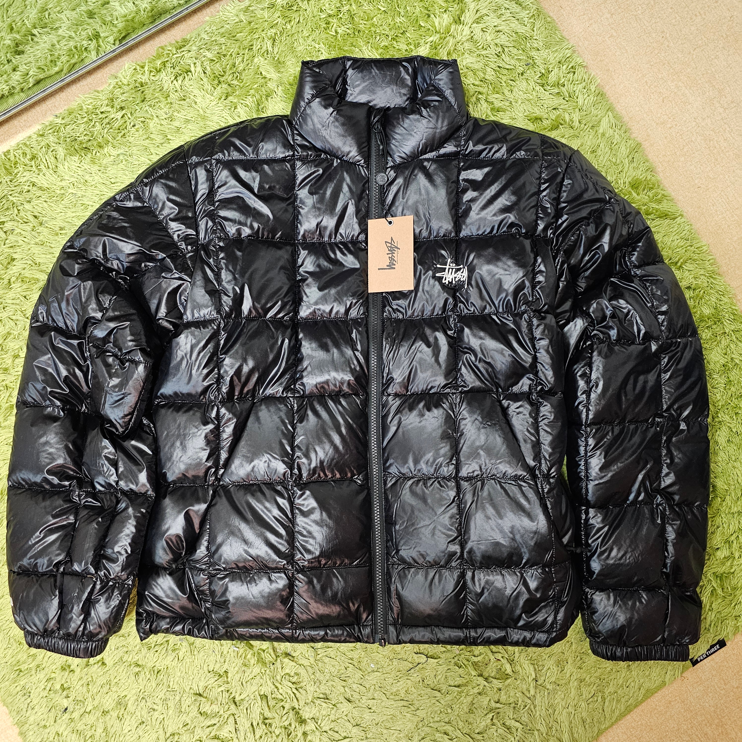 Stussy Midweight Puffer Black 착용 스타일