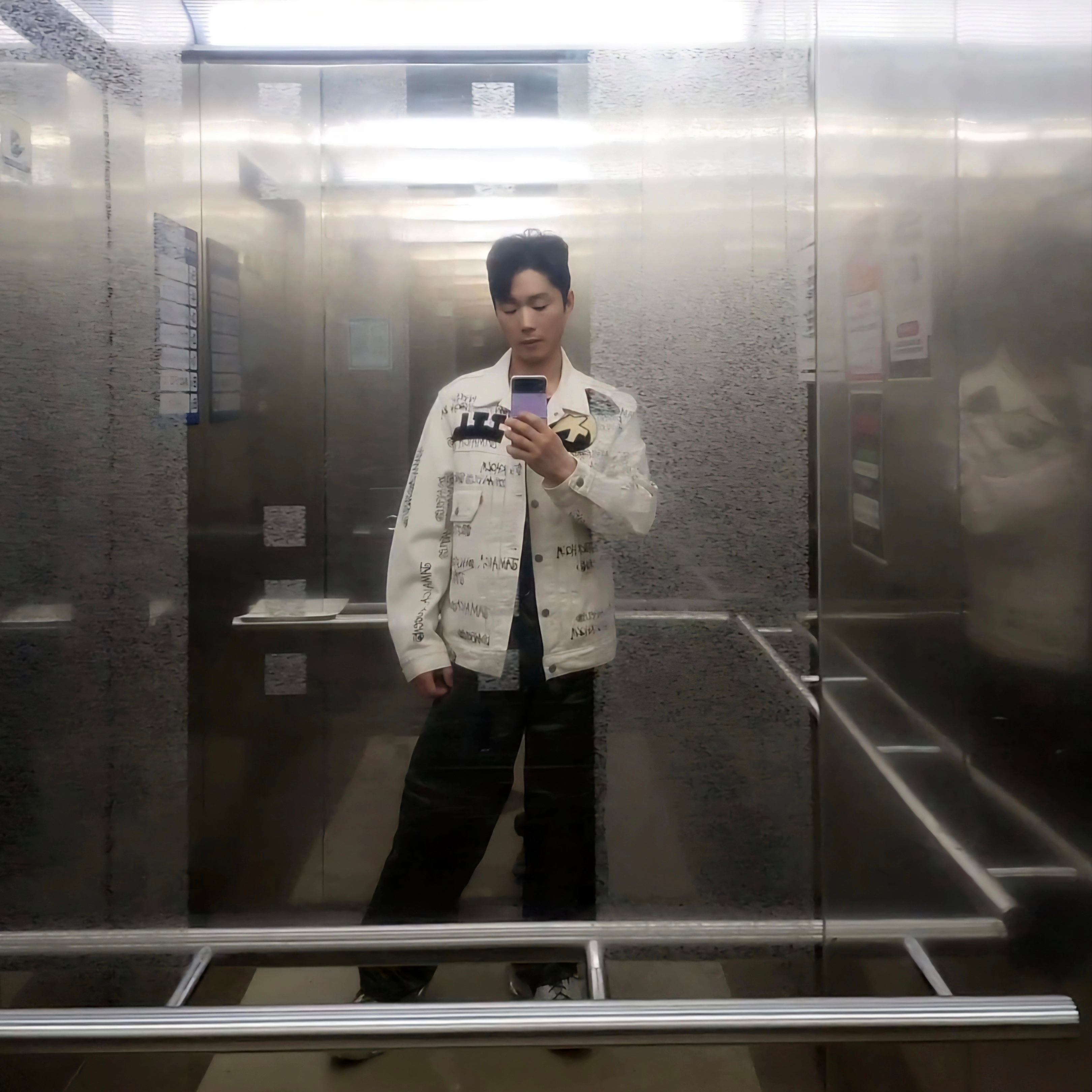 Stussy x Our Legacy x Denim Tears TTL Denim Jacket White, Nike x Matthew M Williams Zoom 004 Stone 착용 스타일 - 3