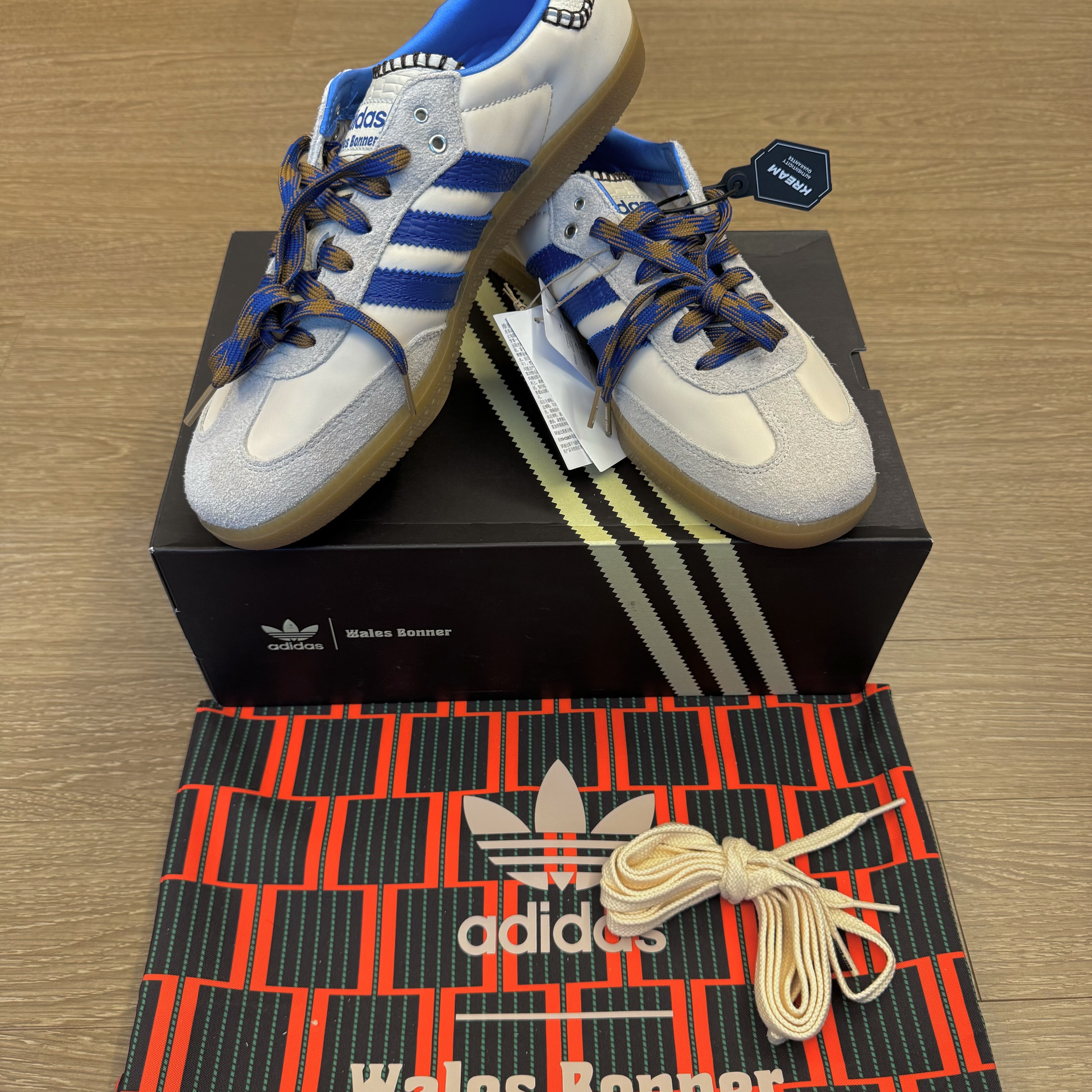 Adidas x Wales Bonner Samba Wonder Clay Royal Blue 착용 스타일
