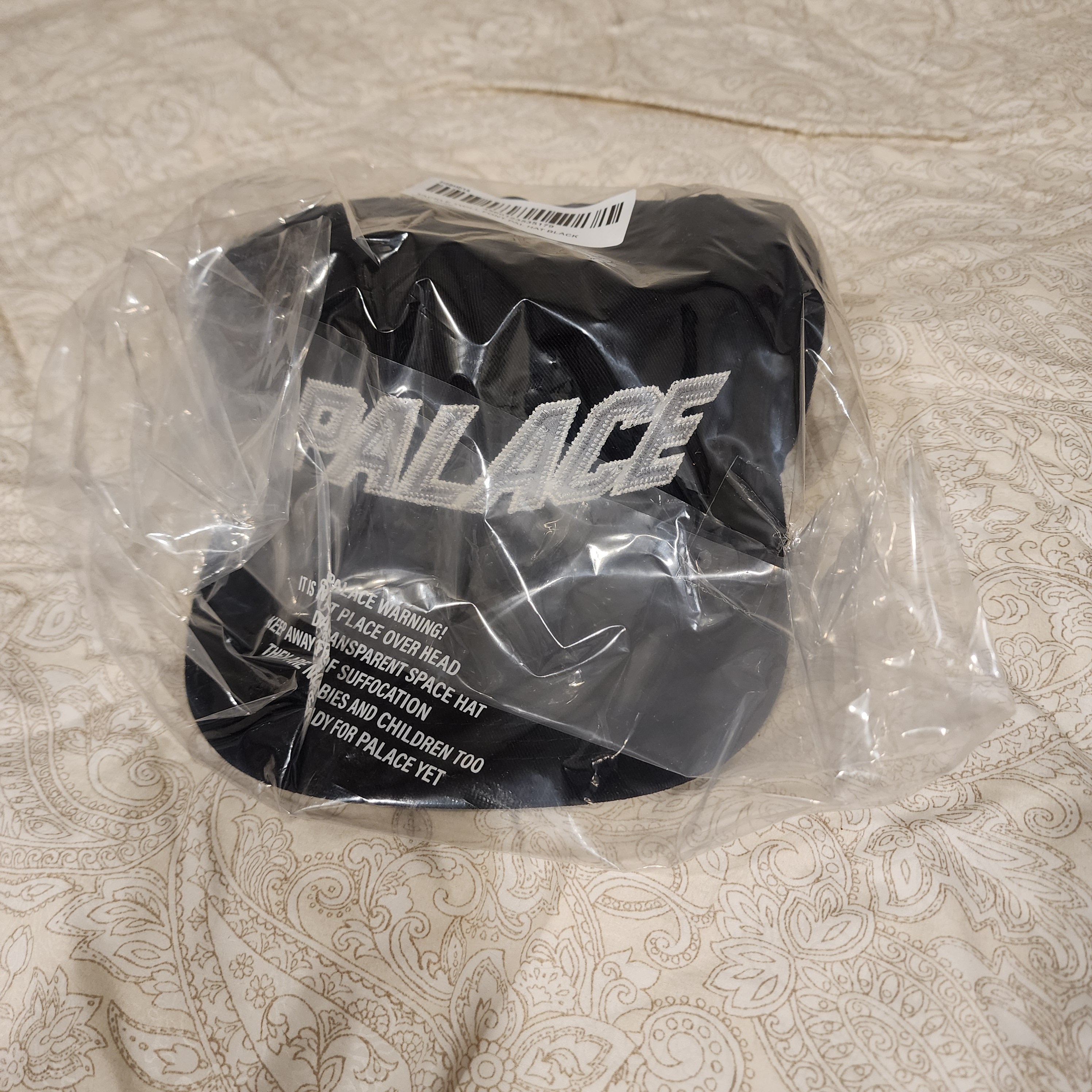 Palace Tackle Twill Font Pal Hat Black - 25SS 착용 스타일 - 3