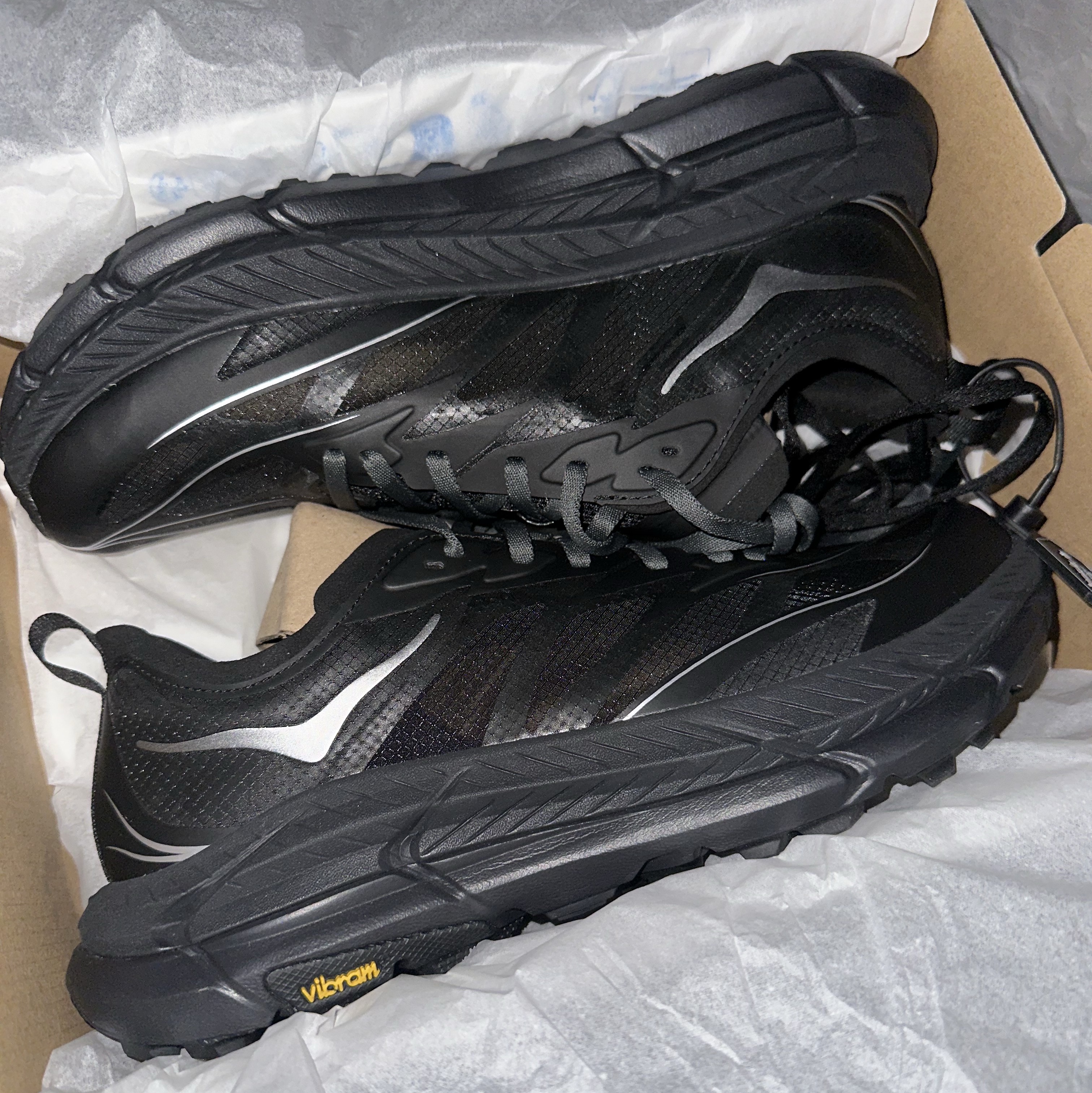 Hoka Mafate Speed 4 Lite Black Outer Orbit 착용 스타일