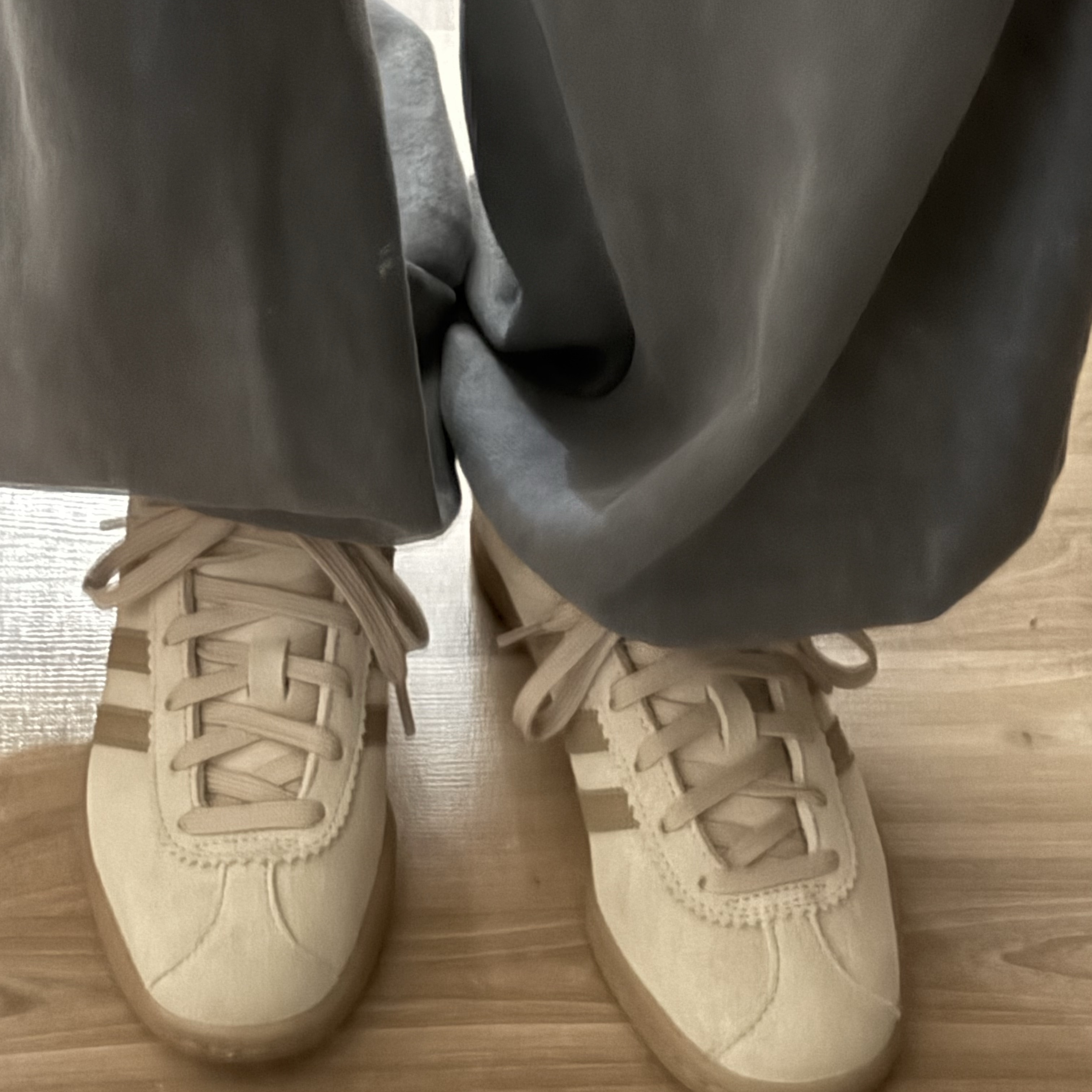 Adidas Stadt Magic Beige 착용 스타일 - 1