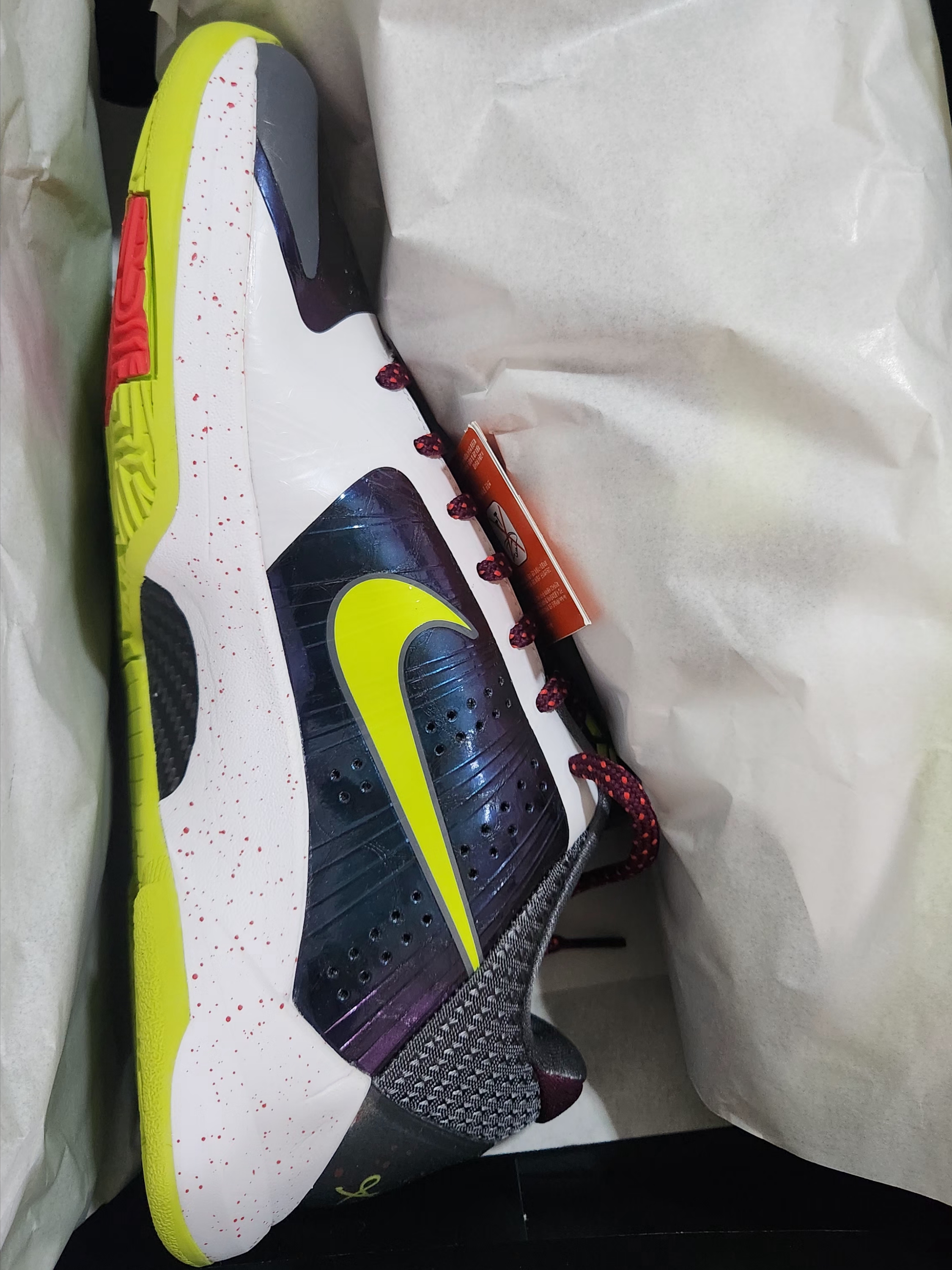 Nike Kobe 5 Protro Chaos 착용 스타일