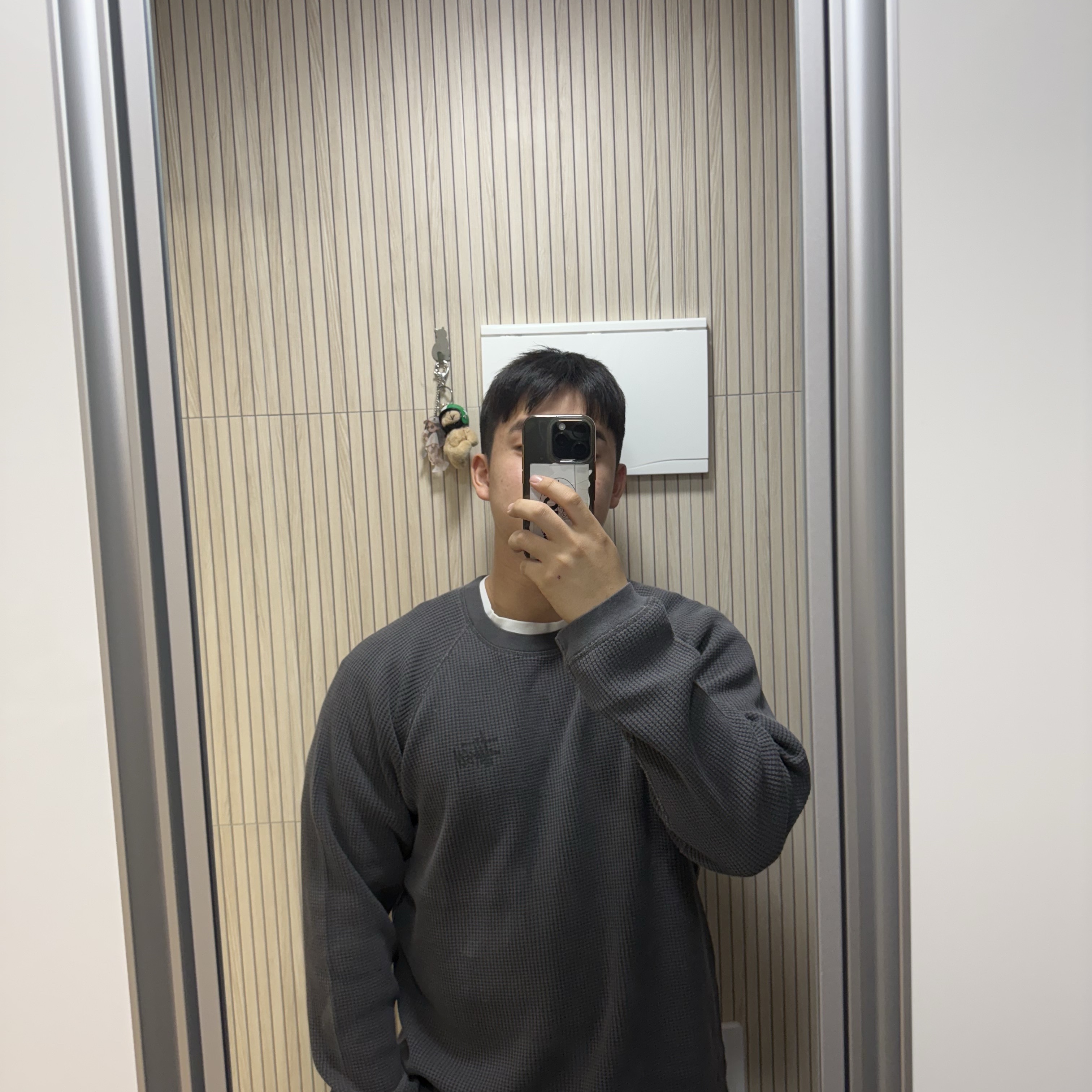 Stussy Raglan Thermal LS Crew Washed Black 착용 스타일