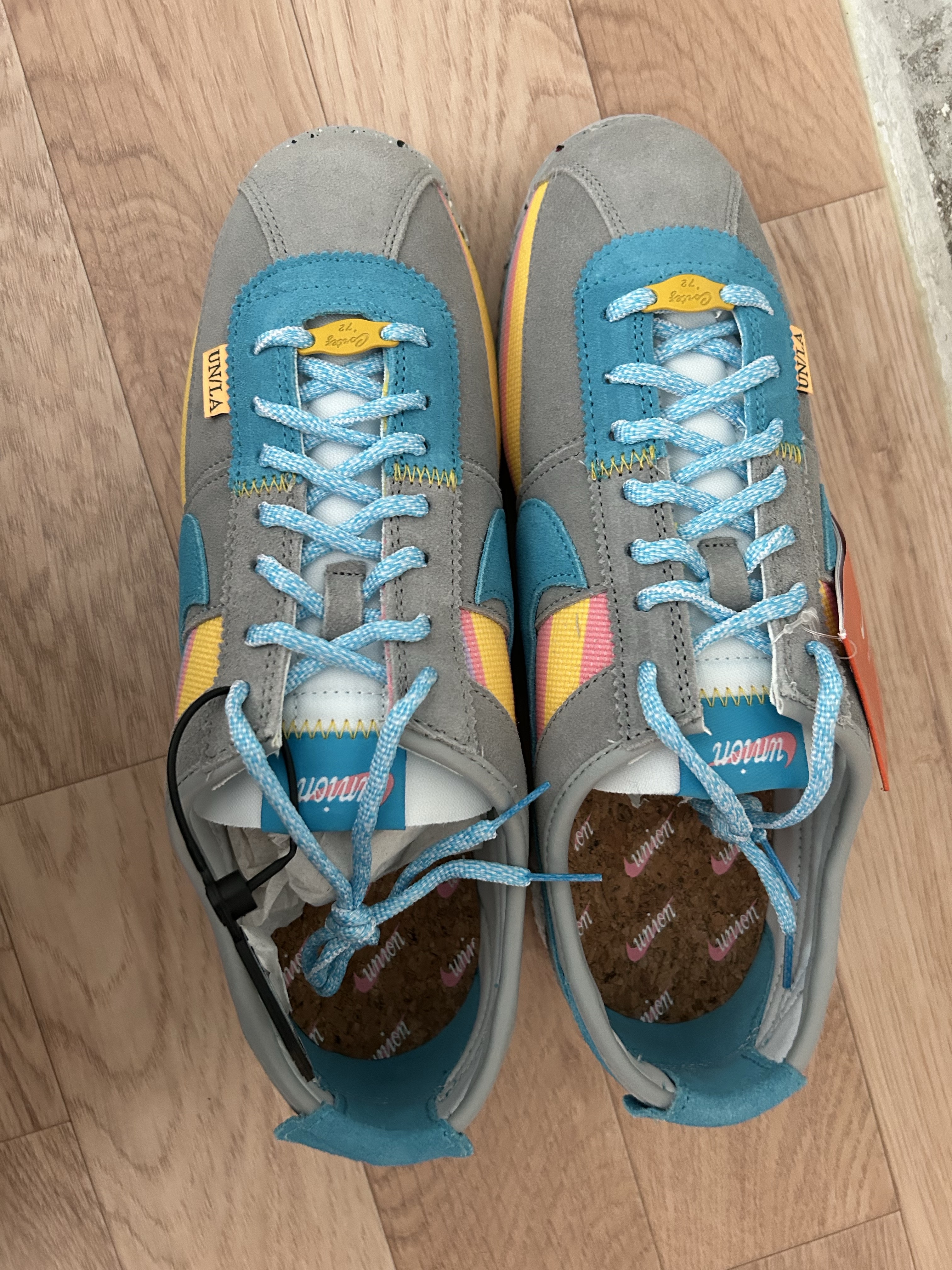 Nike x Union Cortez SP Light Smoke 착용 스타일