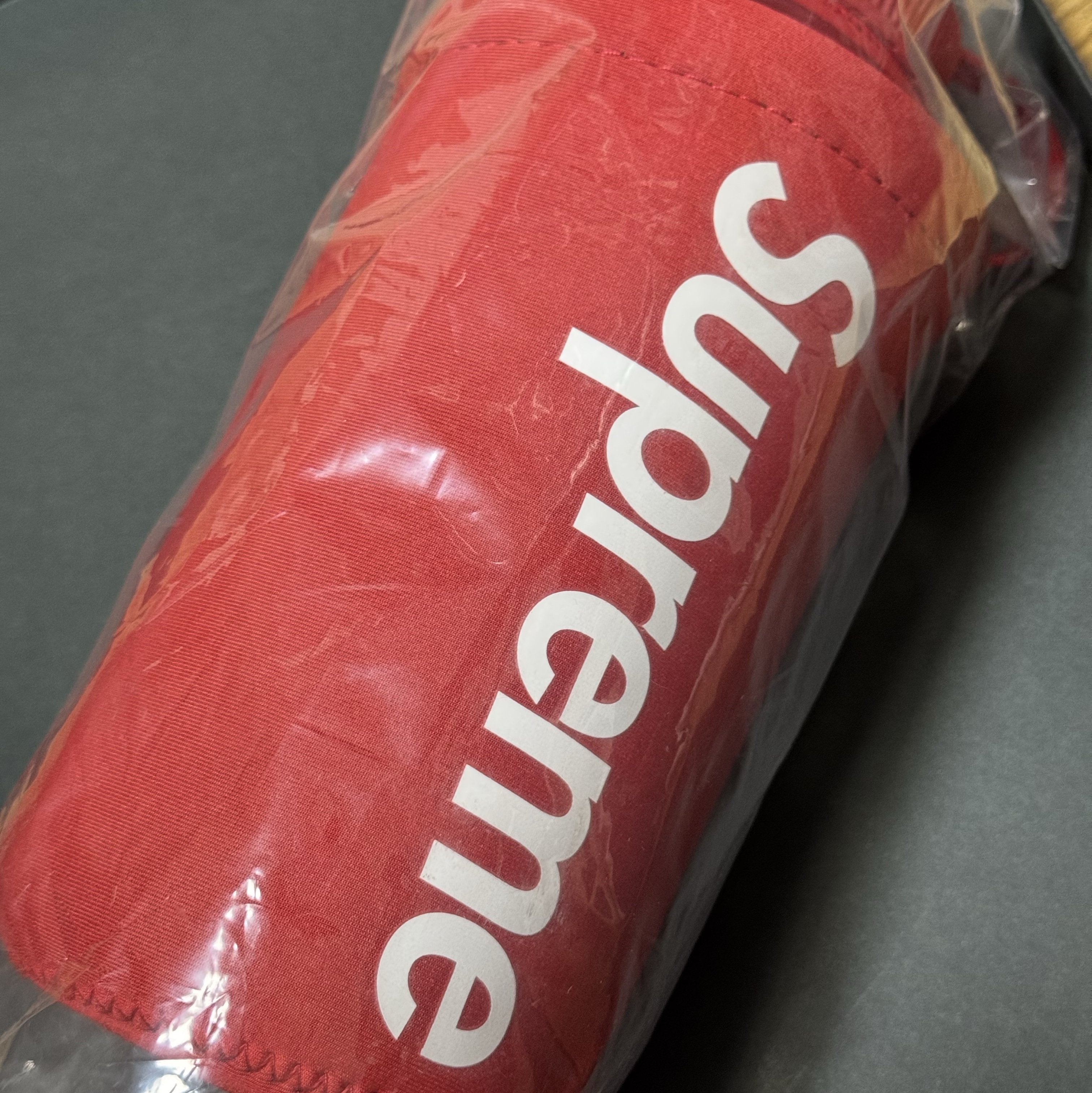 Supreme Nalgene 32 oz. Bottle Red - 20SS 착용 스타일